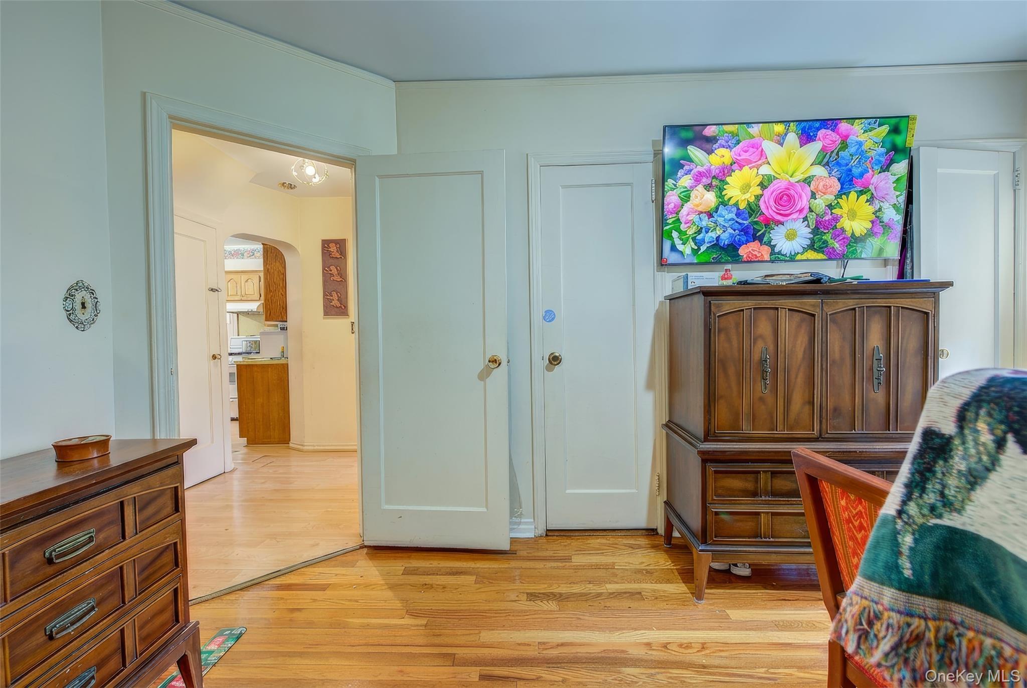 Single Family 129th Avenue  Queens, NY 11413, MLS-1004315-13
