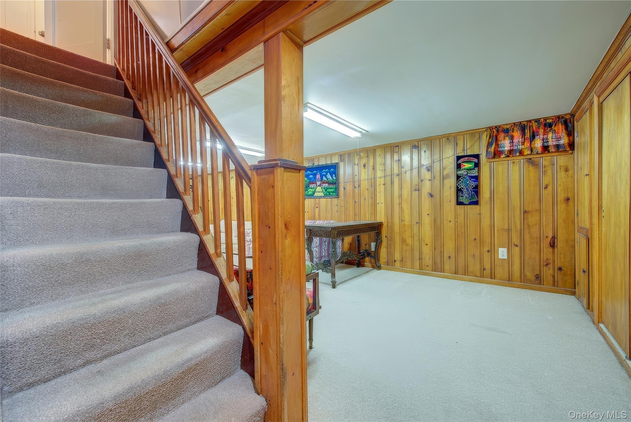 Single Family 129th Avenue  Queens, NY 11413, MLS-1004315-24
