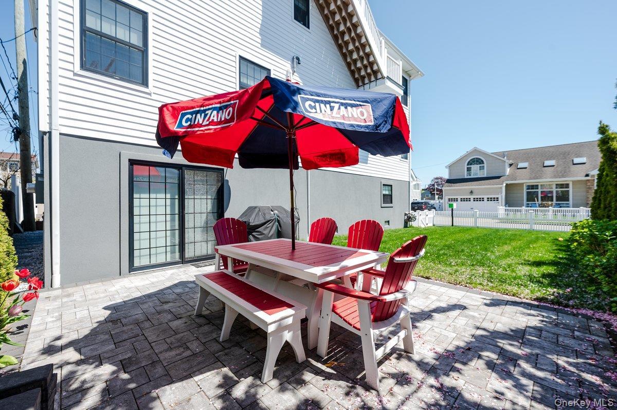 Single Family Curley Street Nassau County, NY 11561, MLS-1004336-38