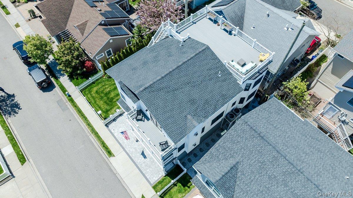 Single Family Curley Street Nassau County, NY 11561, MLS-1004336-48