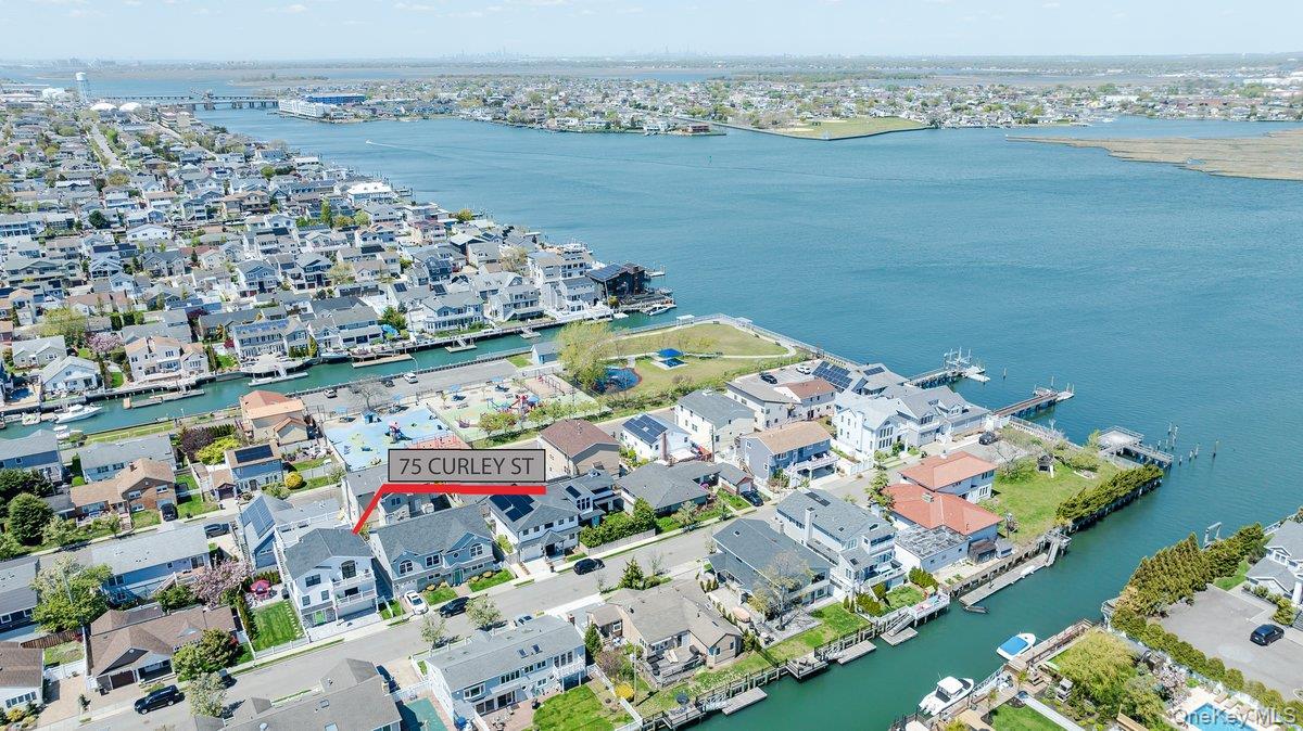 Single Family Curley Street  Nassau County, NY 11561, MLS-1004336-50