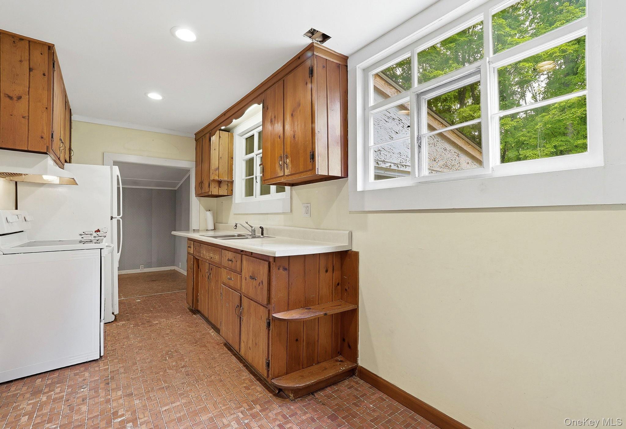 Single Family Hornbeck Dutchess County, NY 12603, MLS-1004341-2