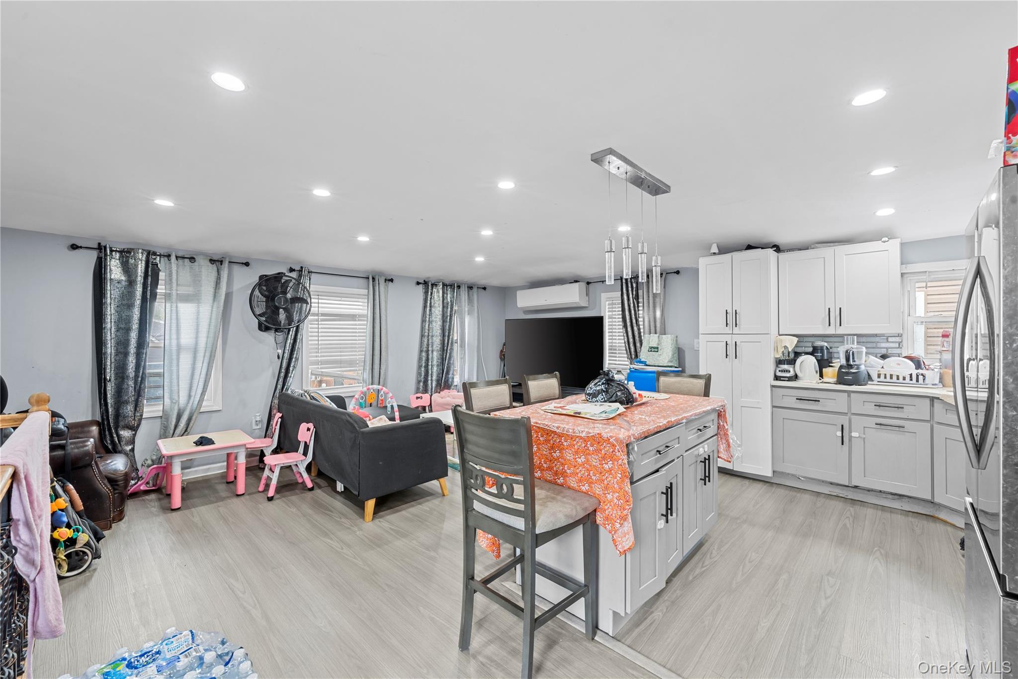 Single Family 161st Street  Queens, NY 11434, MLS-1004357-5