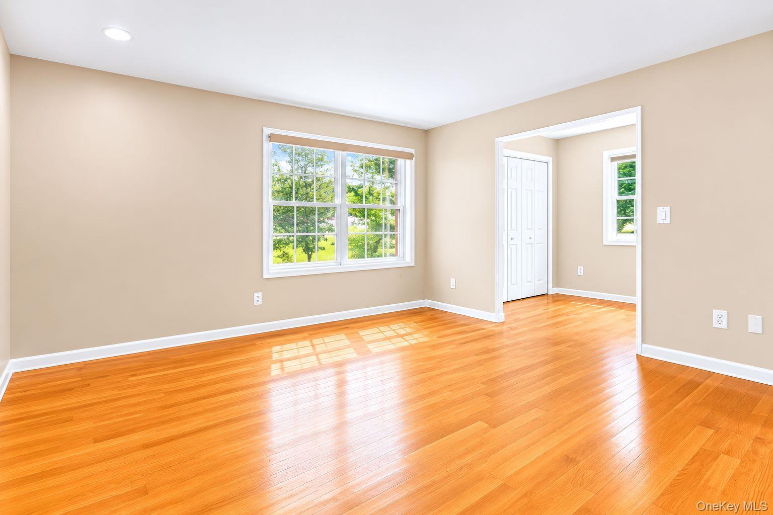 Single Family Walnut Street Orange County, NY 10918, MLS-1004369-24