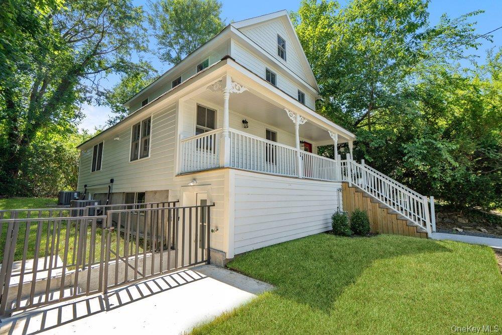 Single Family Tatterson Street  Nassau County, NY 11576, MLS-1004381-34