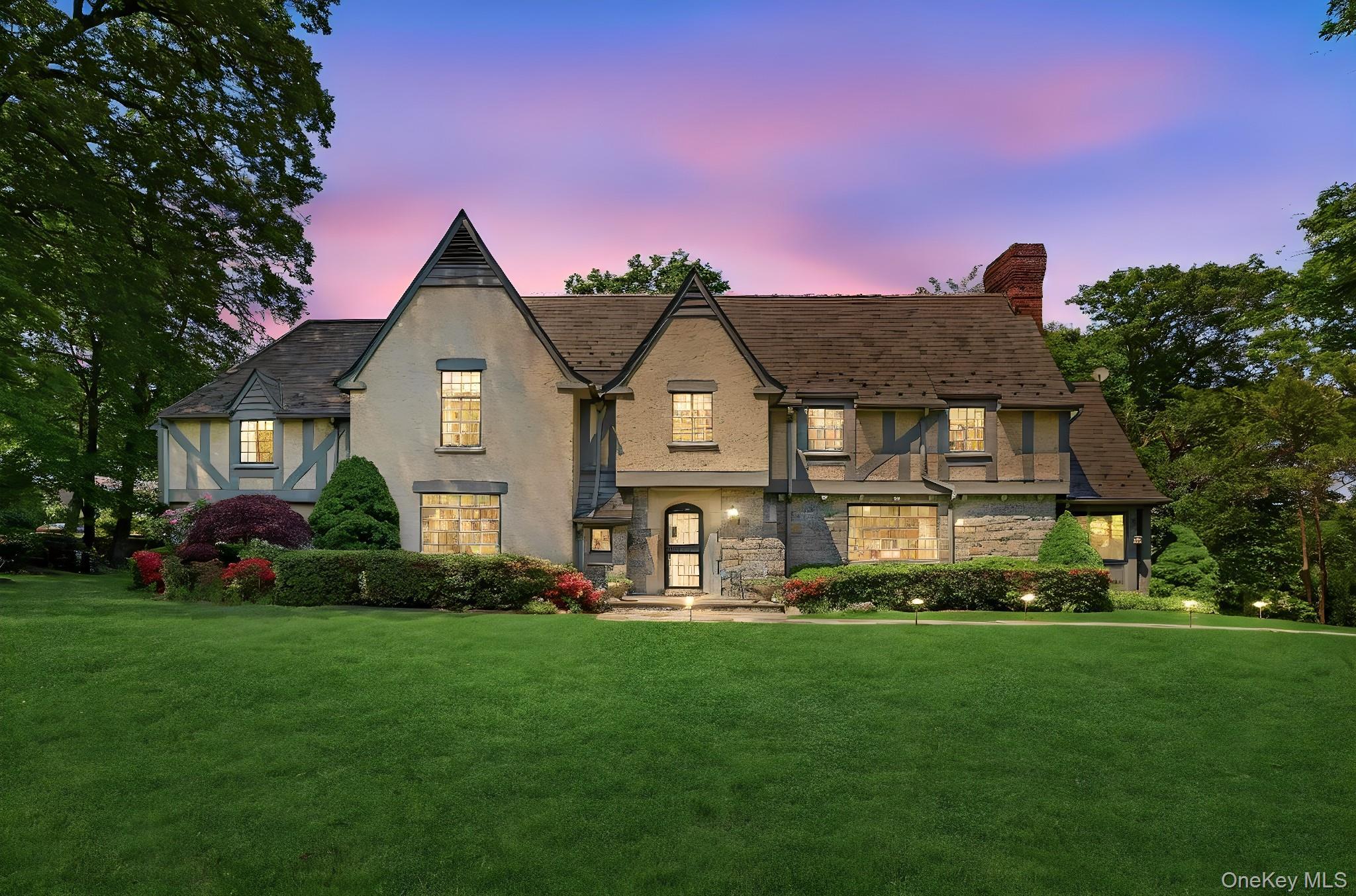Single Family Overhill Road Westchester County, NY 10804, MLS-1004405-2