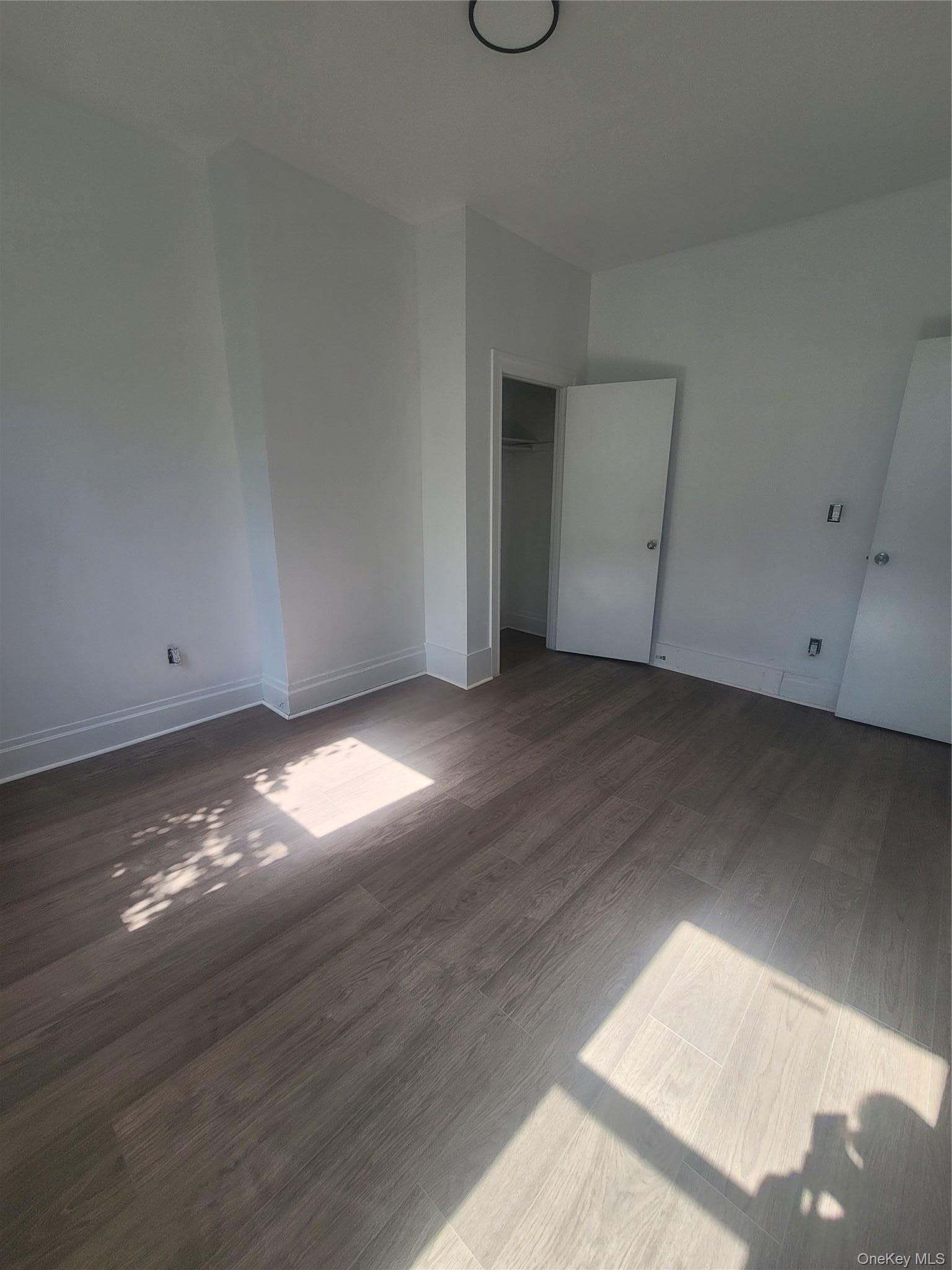 Apartment Holland Avenue  Bronx, NY 10467, MLS-1004435-2