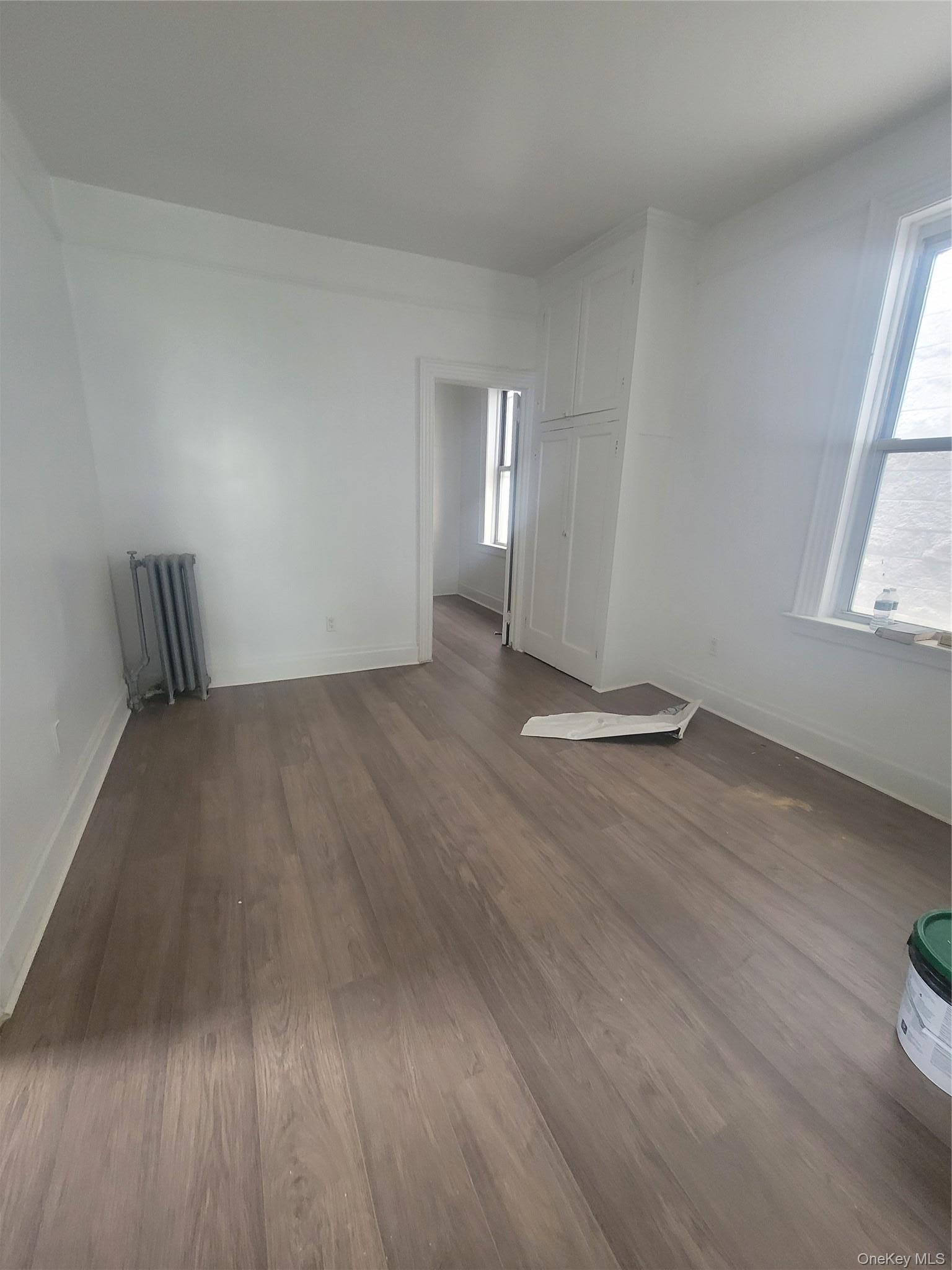Apartment Holland Avenue  Bronx, NY 10467, MLS-1004435-8