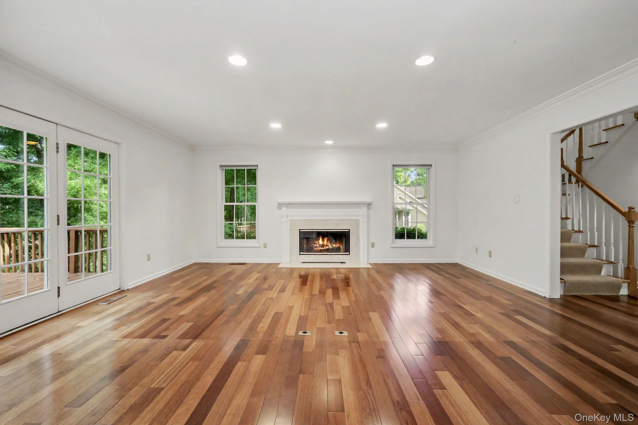 Single Family Annes Wood Lane  Westchester County, NY 10549, MLS-1004449-10