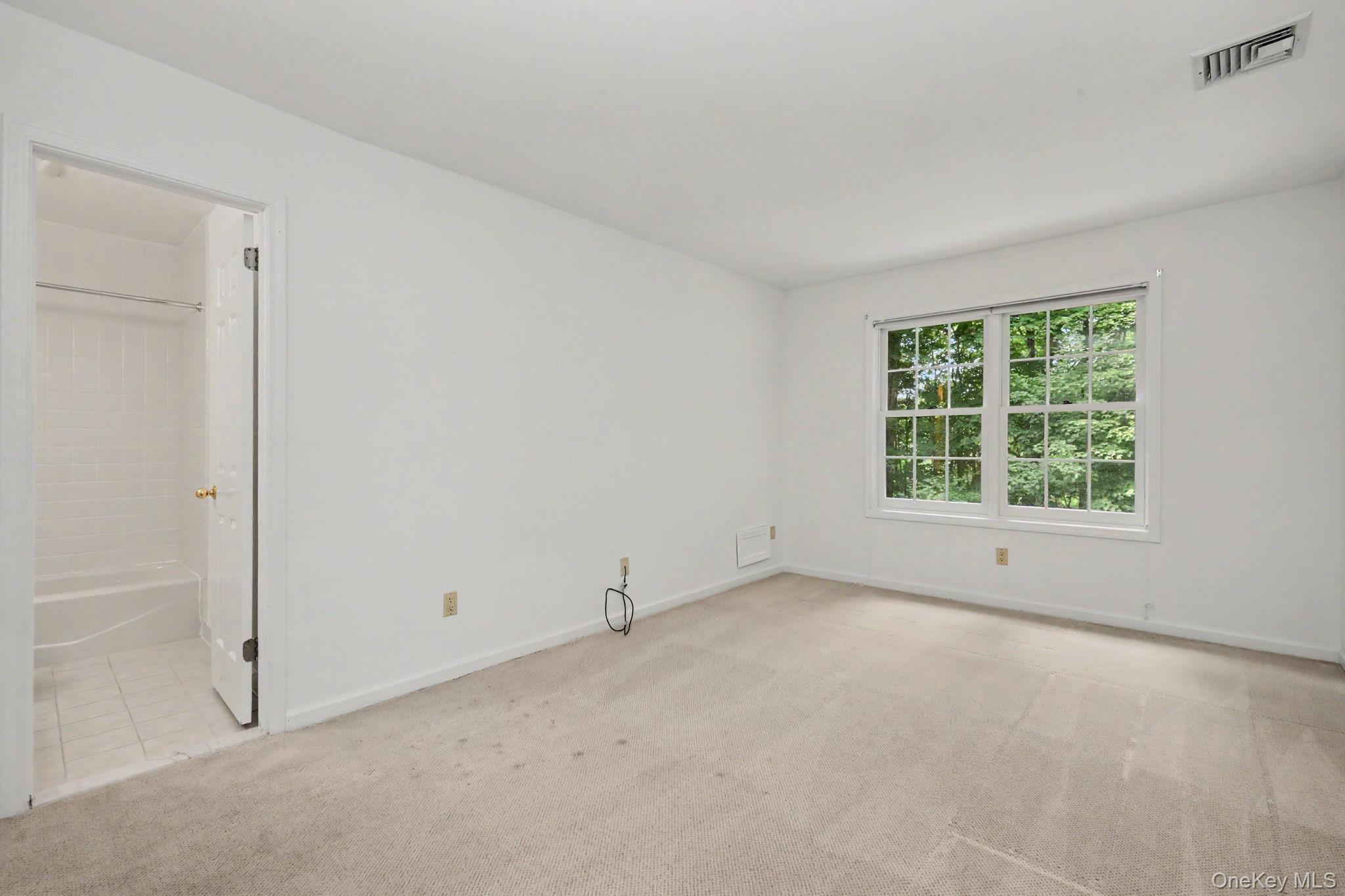 Single Family Annes Wood Lane  Westchester County, NY 10549, MLS-1004449-23