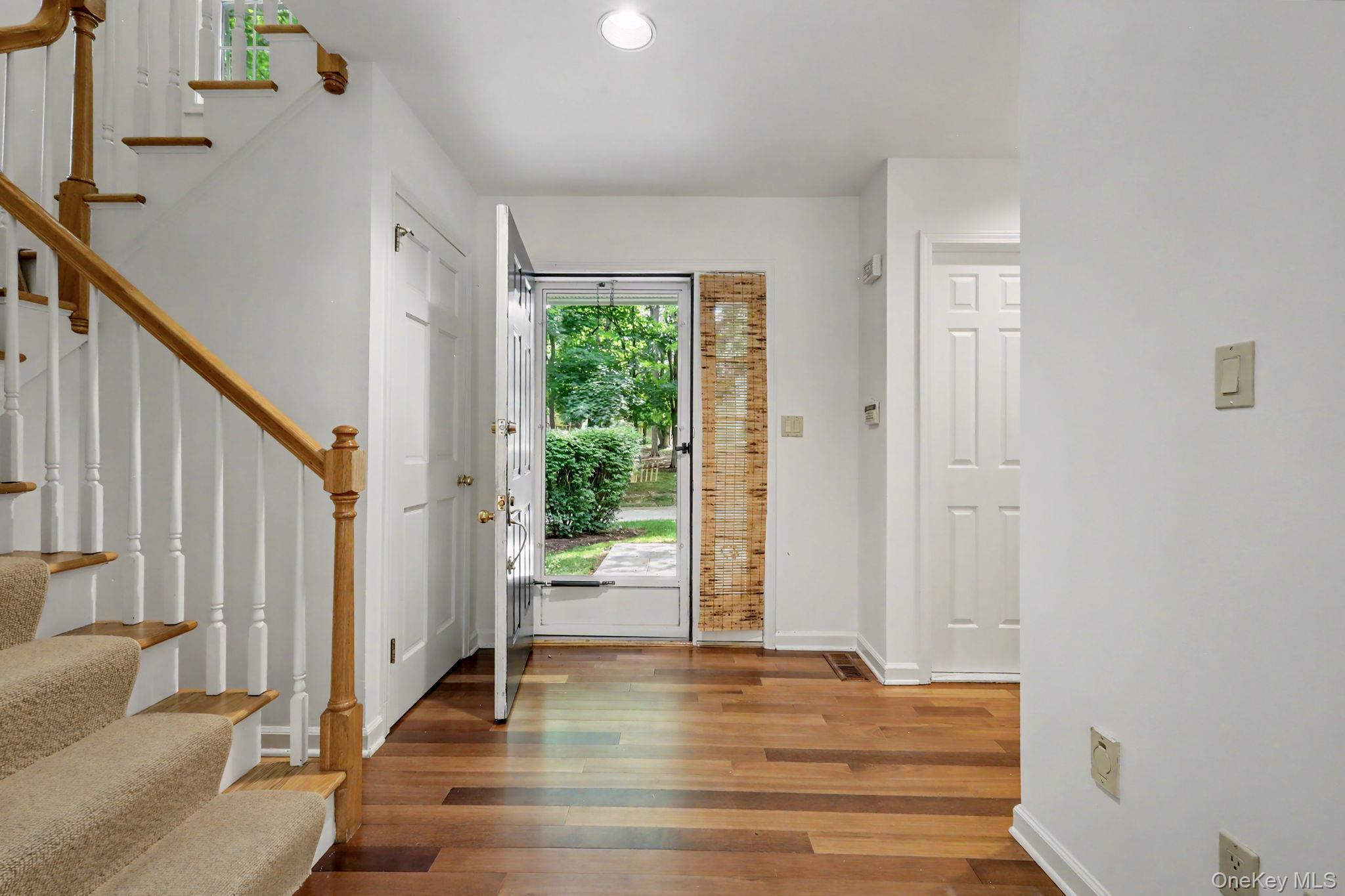 Single Family Annes Wood Lane  Westchester County, NY 10549, MLS-1004449-3