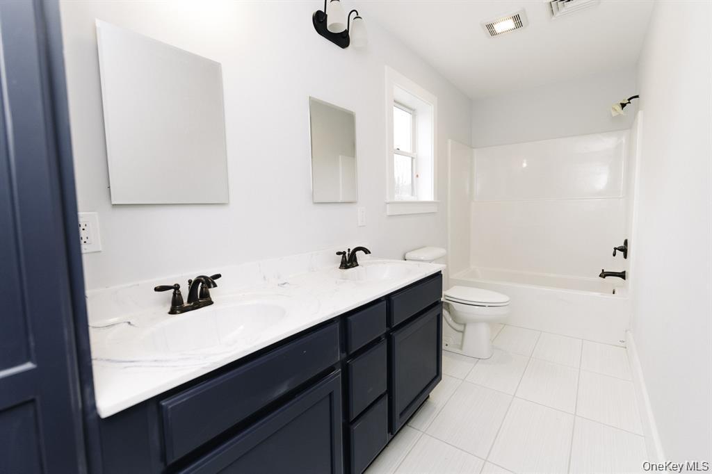 Single Family Sands Avenue  Ulster County, NY 12547, MLS-1004484-17