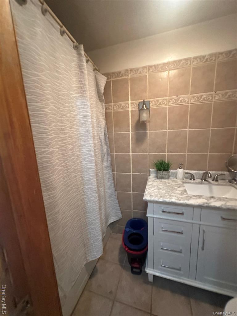 Single Family Madison Street Brooklyn, NY 11221, MLS-1004498-12