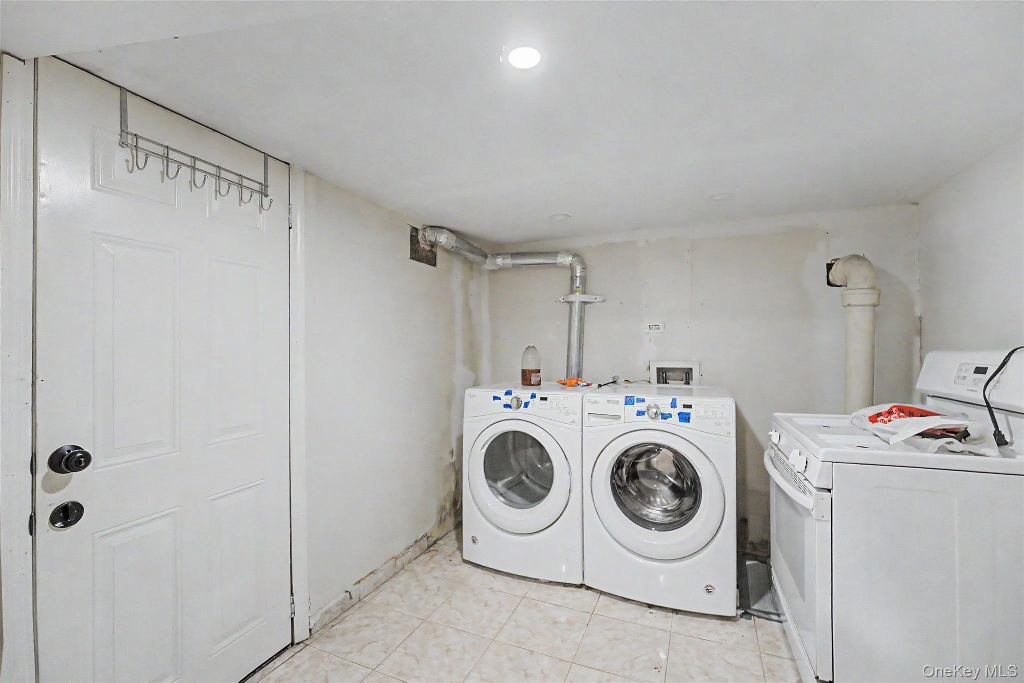 Single Family 91st Street Queens, NY 11421, MLS-1004532-13