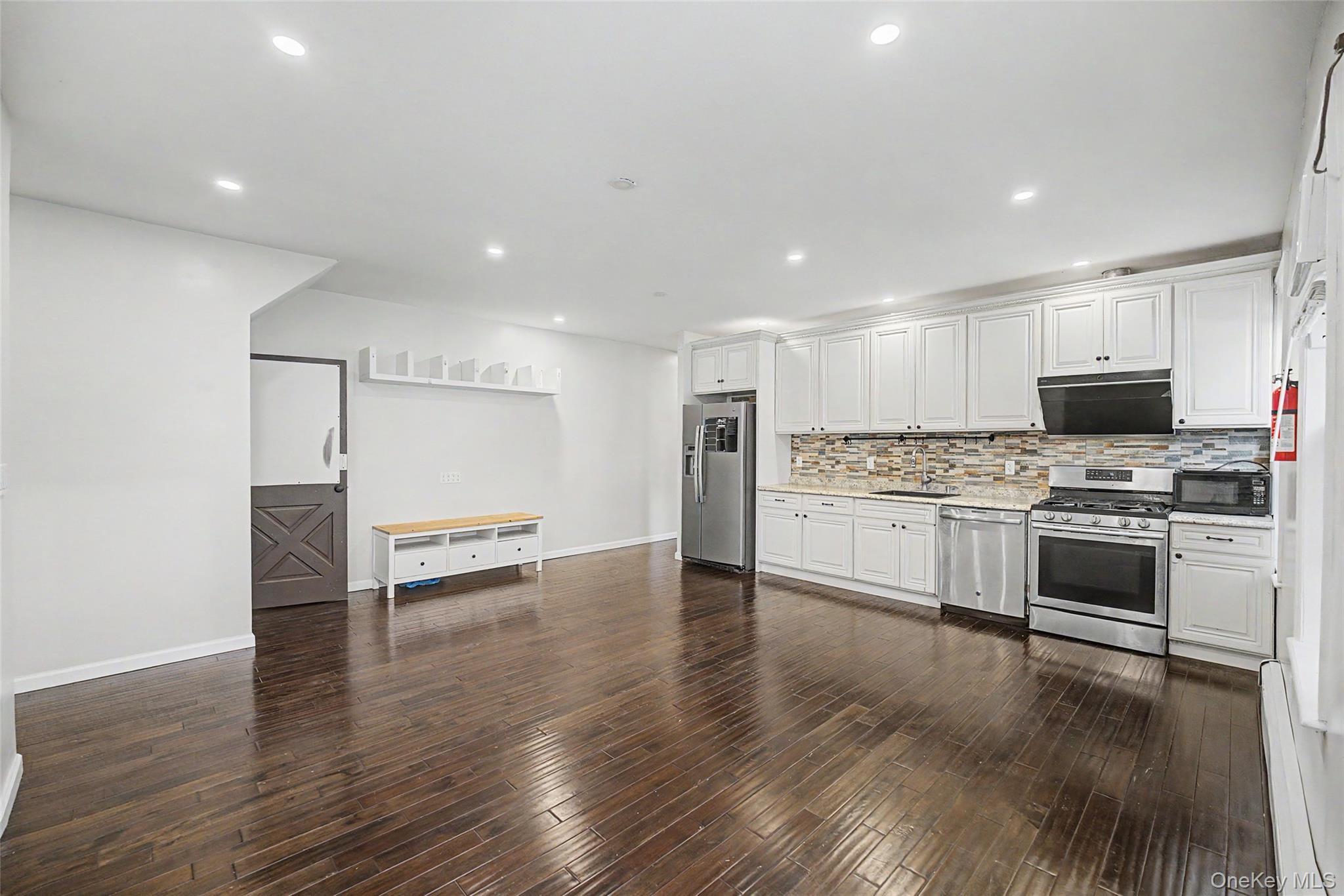 Single Family 91st Street Queens, NY 11421, MLS-1004532-6