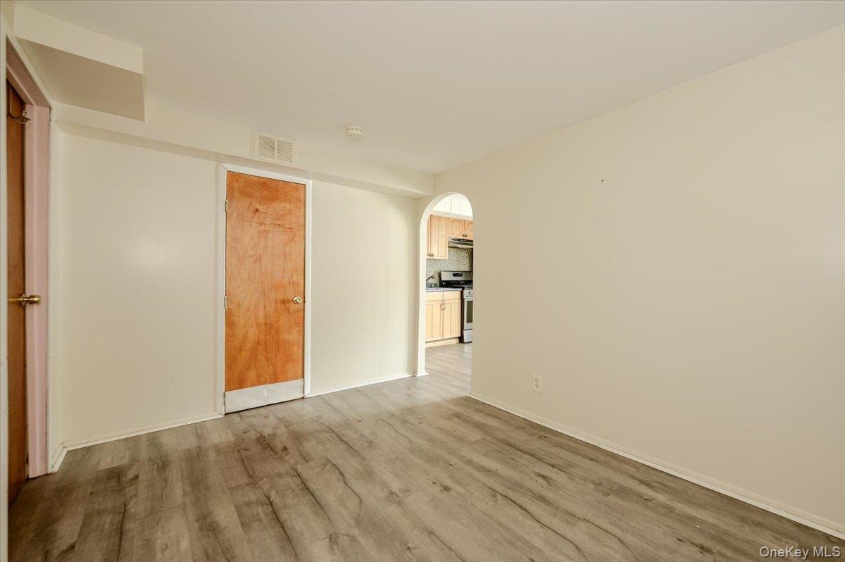 Single Family Revere Bronx, NY 10465, MLS-1004540-18