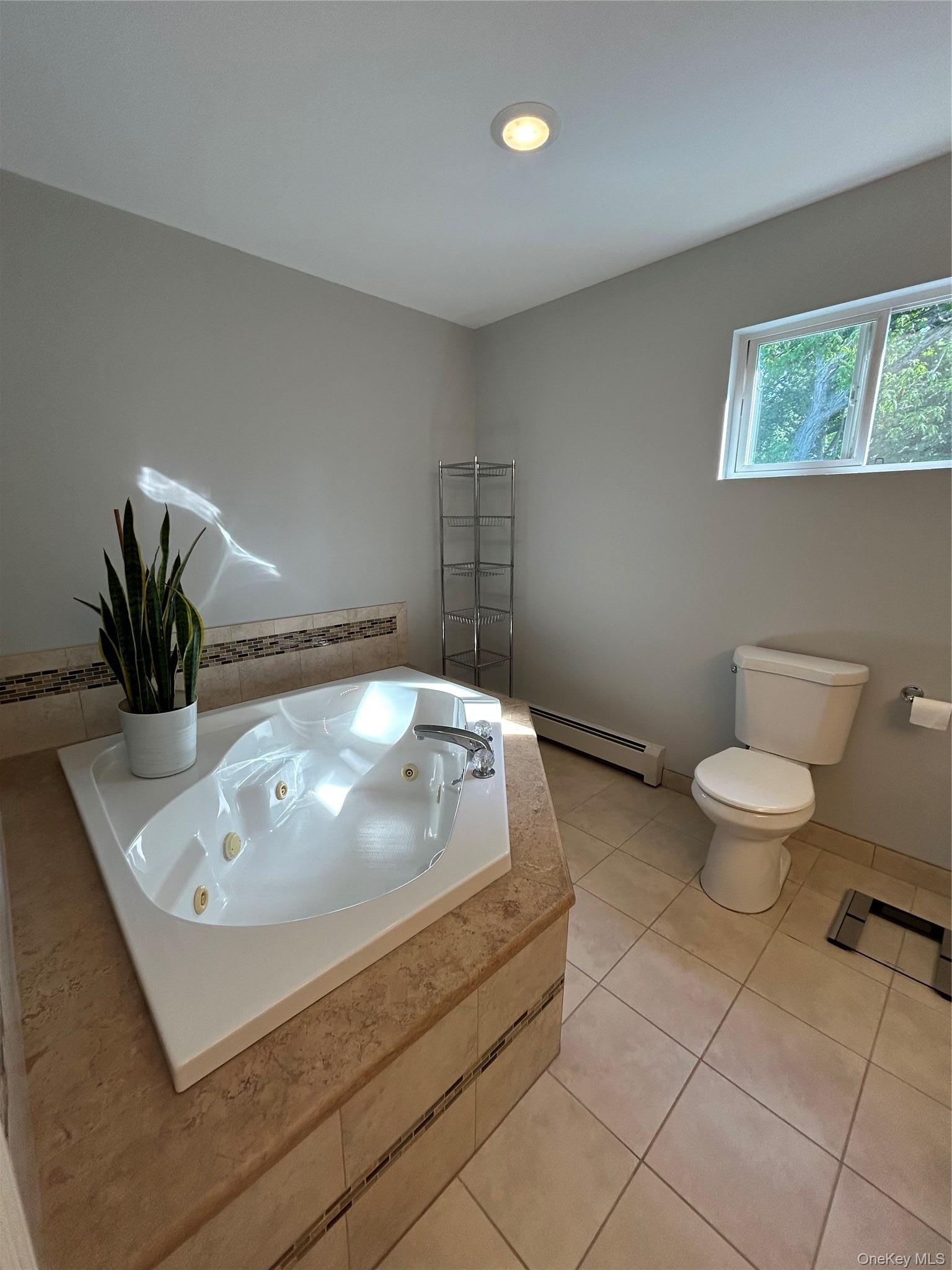 Single Family Sunburst Drive Suffolk County, NY 11778, MLS-1004542-17