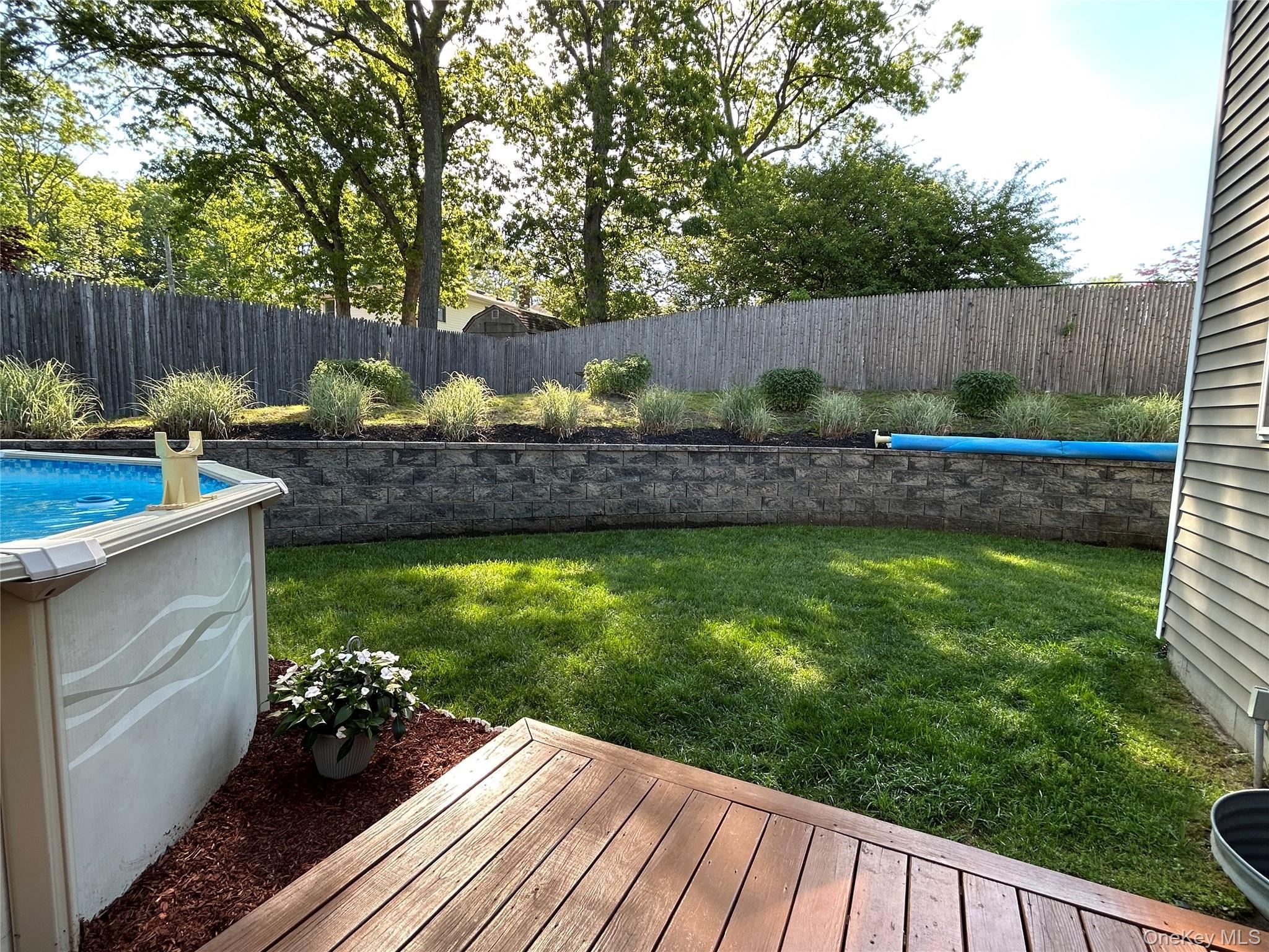 Single Family Sunburst Drive Suffolk County, NY 11778, MLS-1004542-21