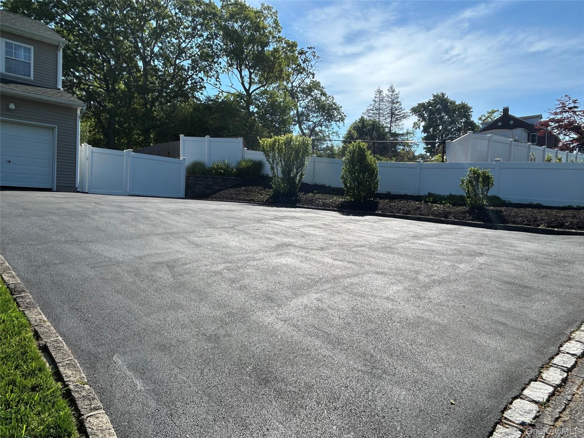 Single Family Sunburst Drive  Suffolk County, NY 11778, MLS-1004542-25