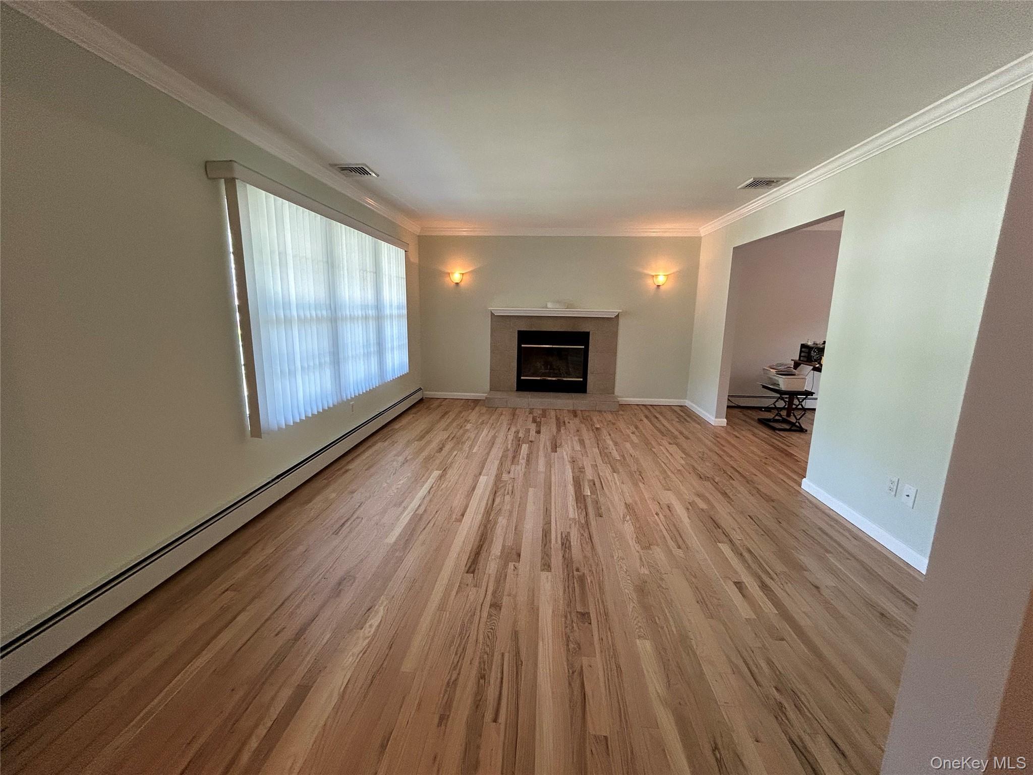 Single Family Sunburst Drive Suffolk County, NY 11778, MLS-1004542-5