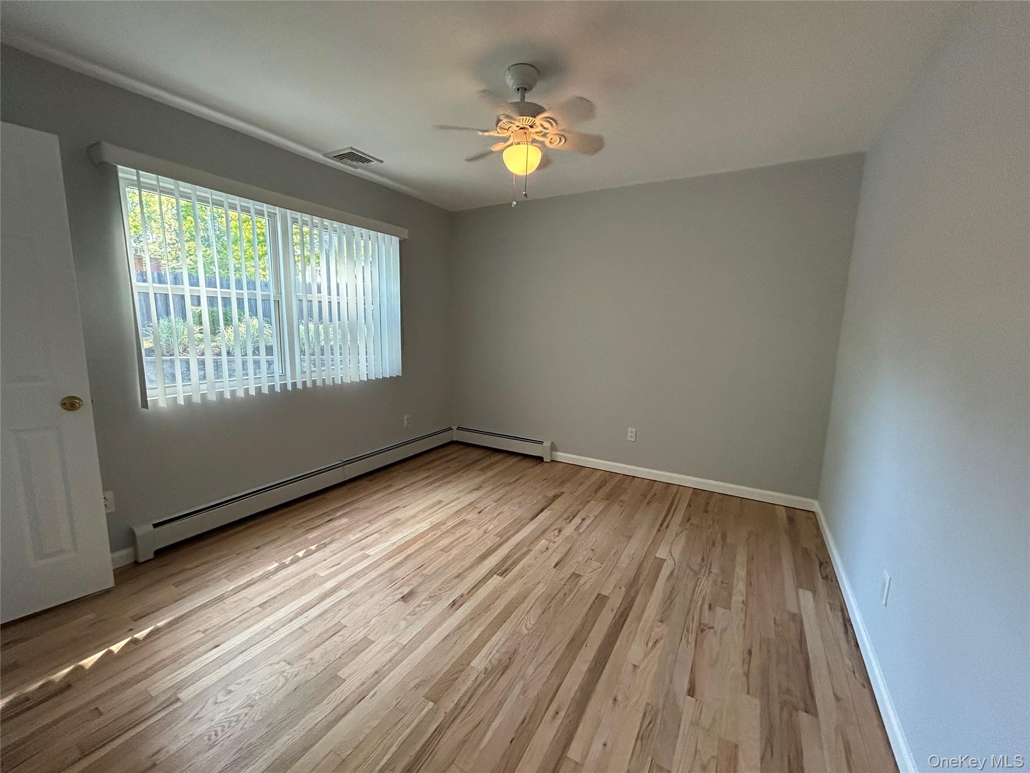 Single Family Sunburst Drive Suffolk County, NY 11778, MLS-1004542-8