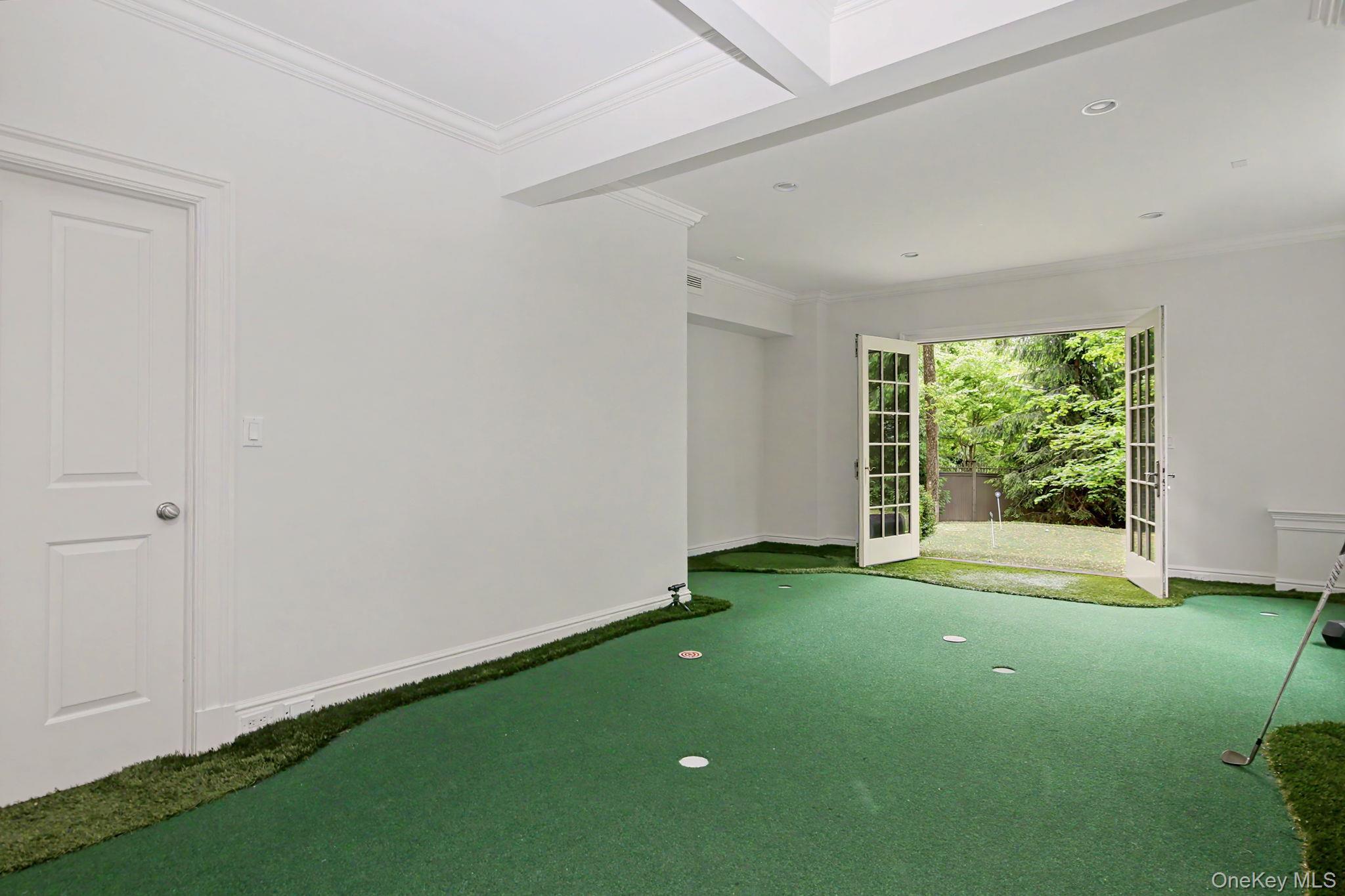 Single Family Stillman Out Of Area, NY 06831, MLS-1004549-19