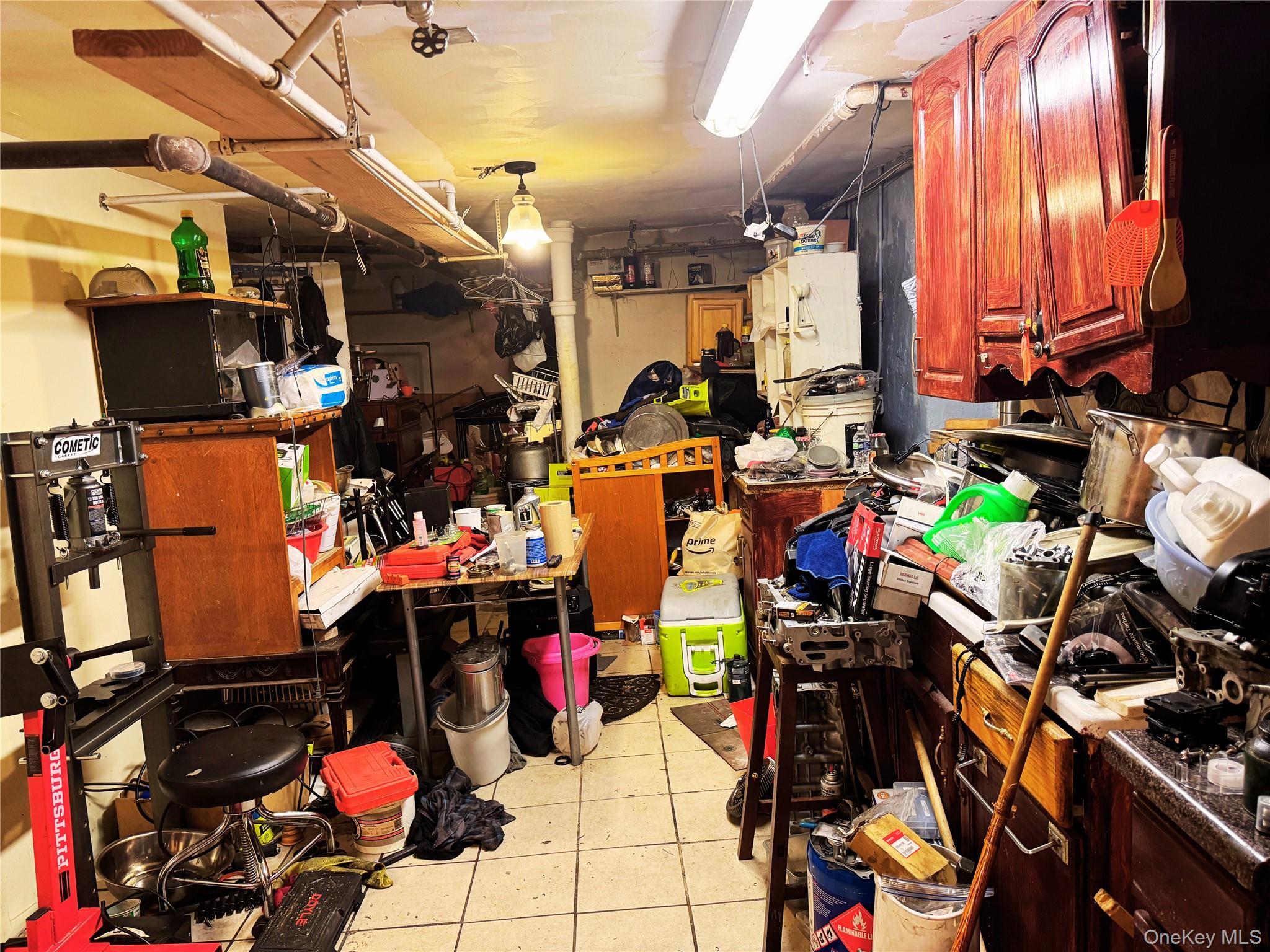 Single Family Matilda Avenue Bronx, NY 10470, MLS-1004562-19