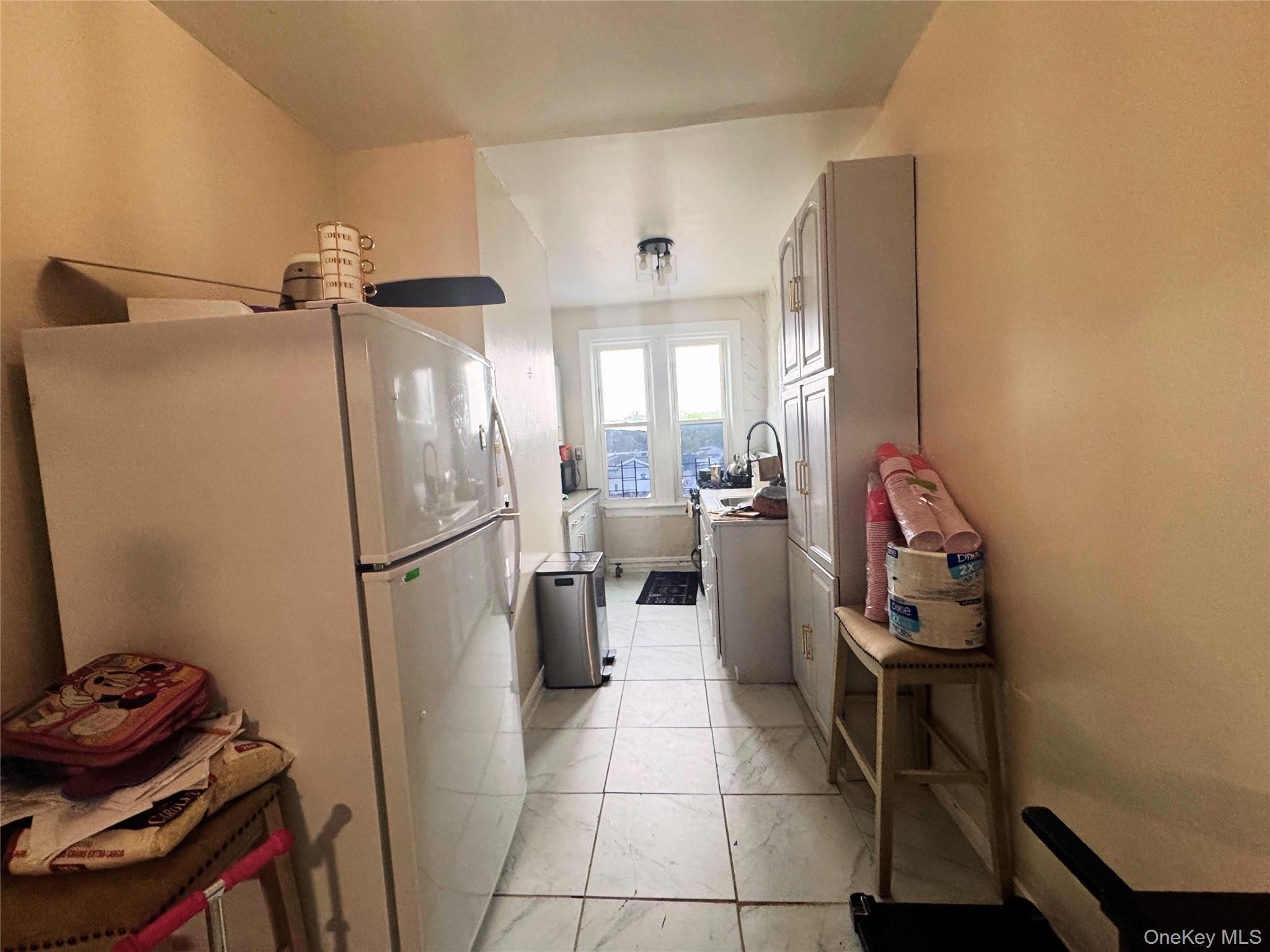 Single Family Matilda Avenue  Bronx, NY 10470, MLS-1004562-9