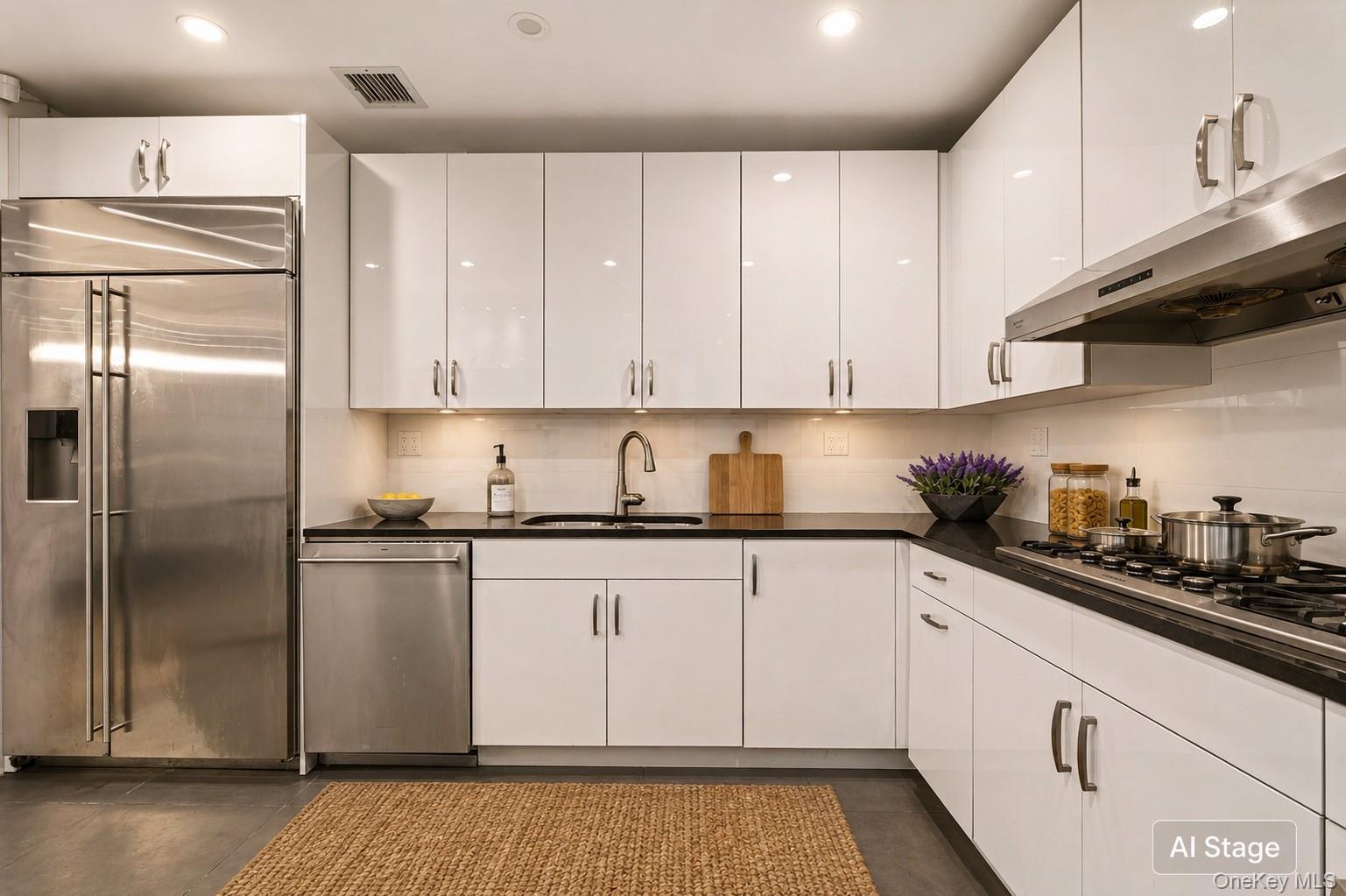 Single Family Dartmouth Street Queens, NY 11375, MLS-1004572-13