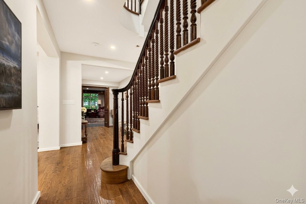 Single Family Dartmouth Street Queens, NY 11375, MLS-1004572-15