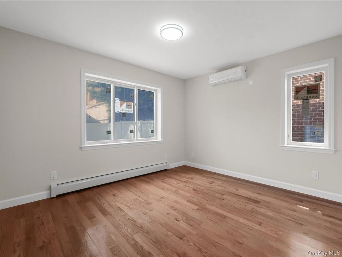 Single Family 70th Avenue Queens, NY 11367, MLS-1004608-10