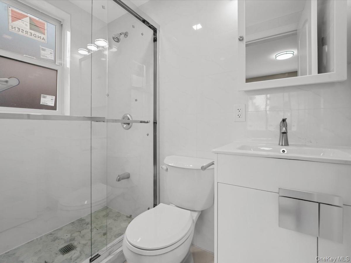 Single Family 70th Avenue Queens, NY 11367, MLS-1004608-12
