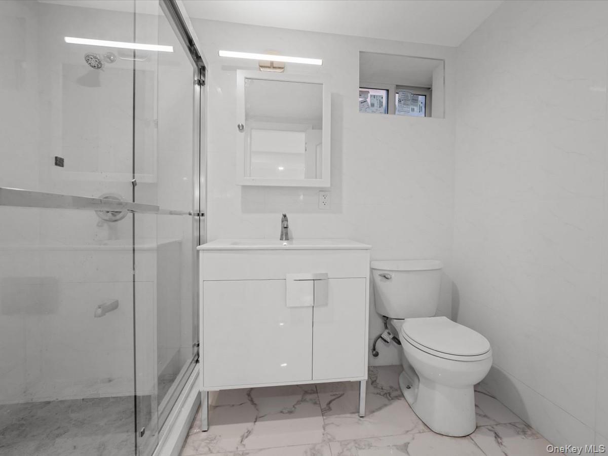 Single Family 70th Avenue Queens, NY 11367, MLS-1004608-18