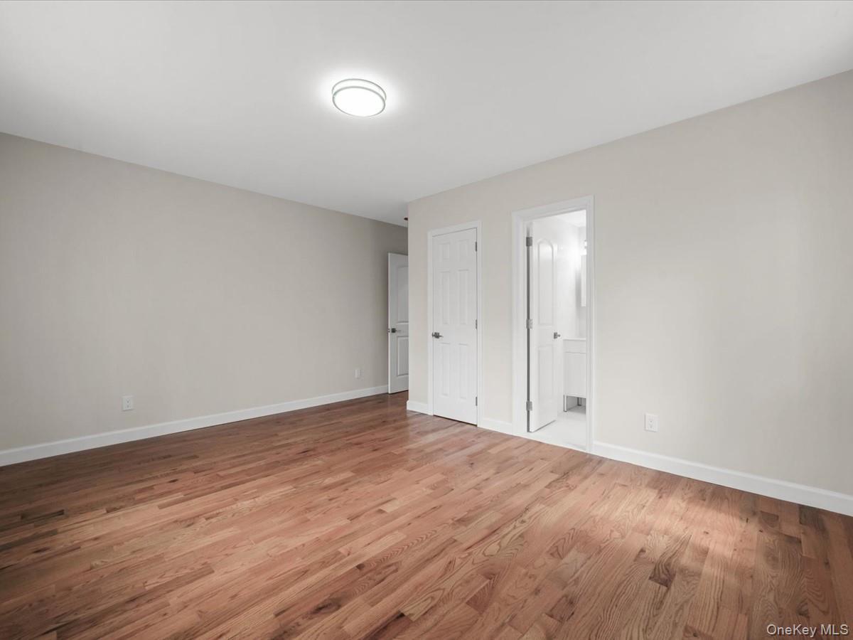 Single Family 70th Avenue Queens, NY 11367, MLS-1004608-8