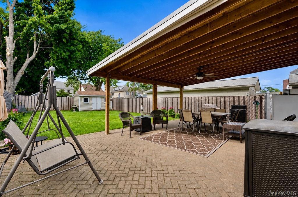 Single Family 11th Avenue  Queens, NY 11357, MLS-1004634-25