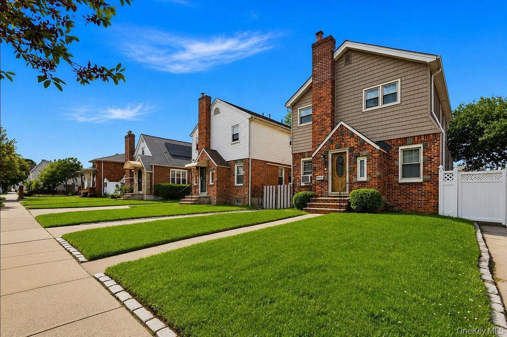 Single Family 11th Avenue  Queens, NY 11357, MLS-1004634-27