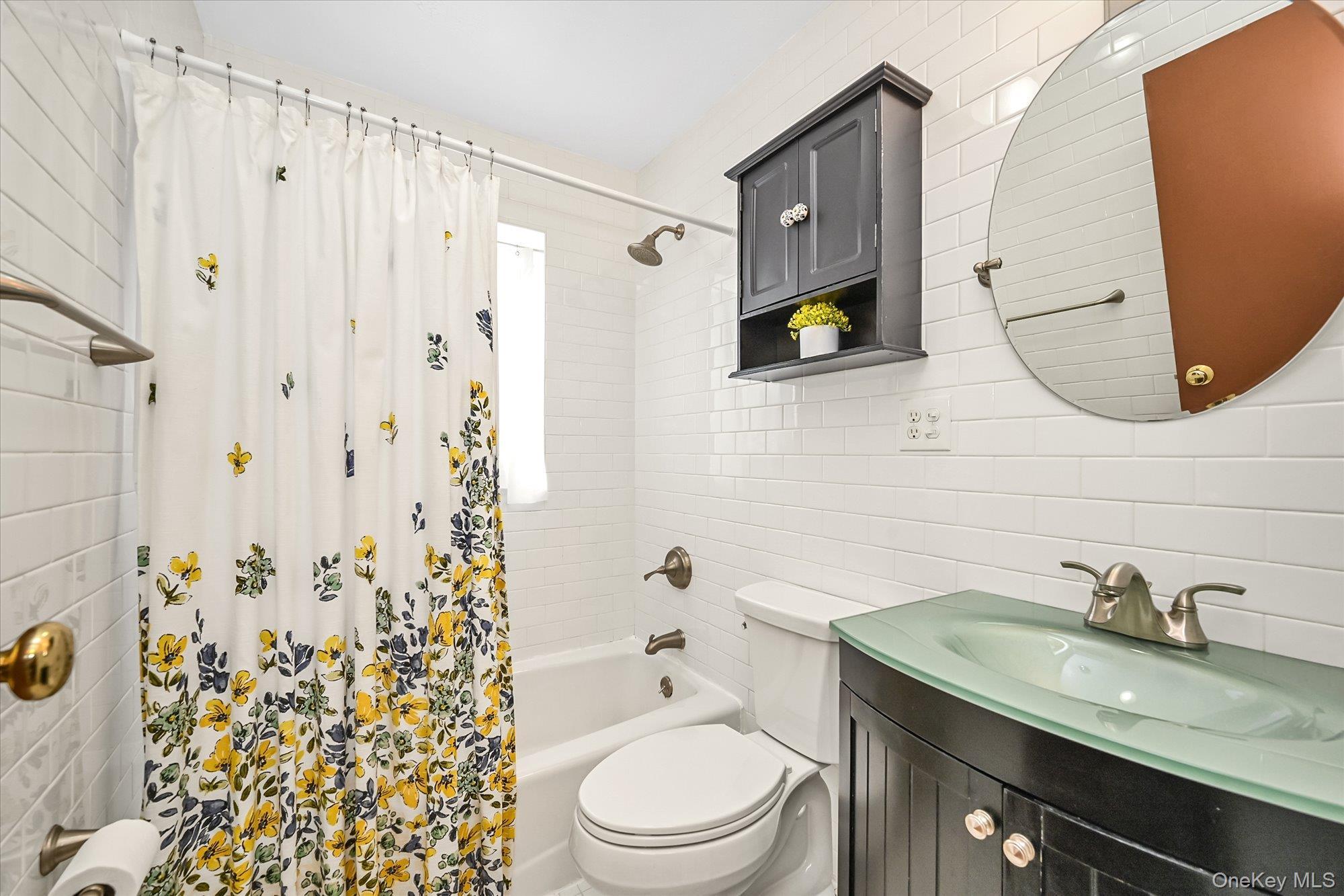 Single Family 33rd Queens, NY 11361, MLS-1004636-16
