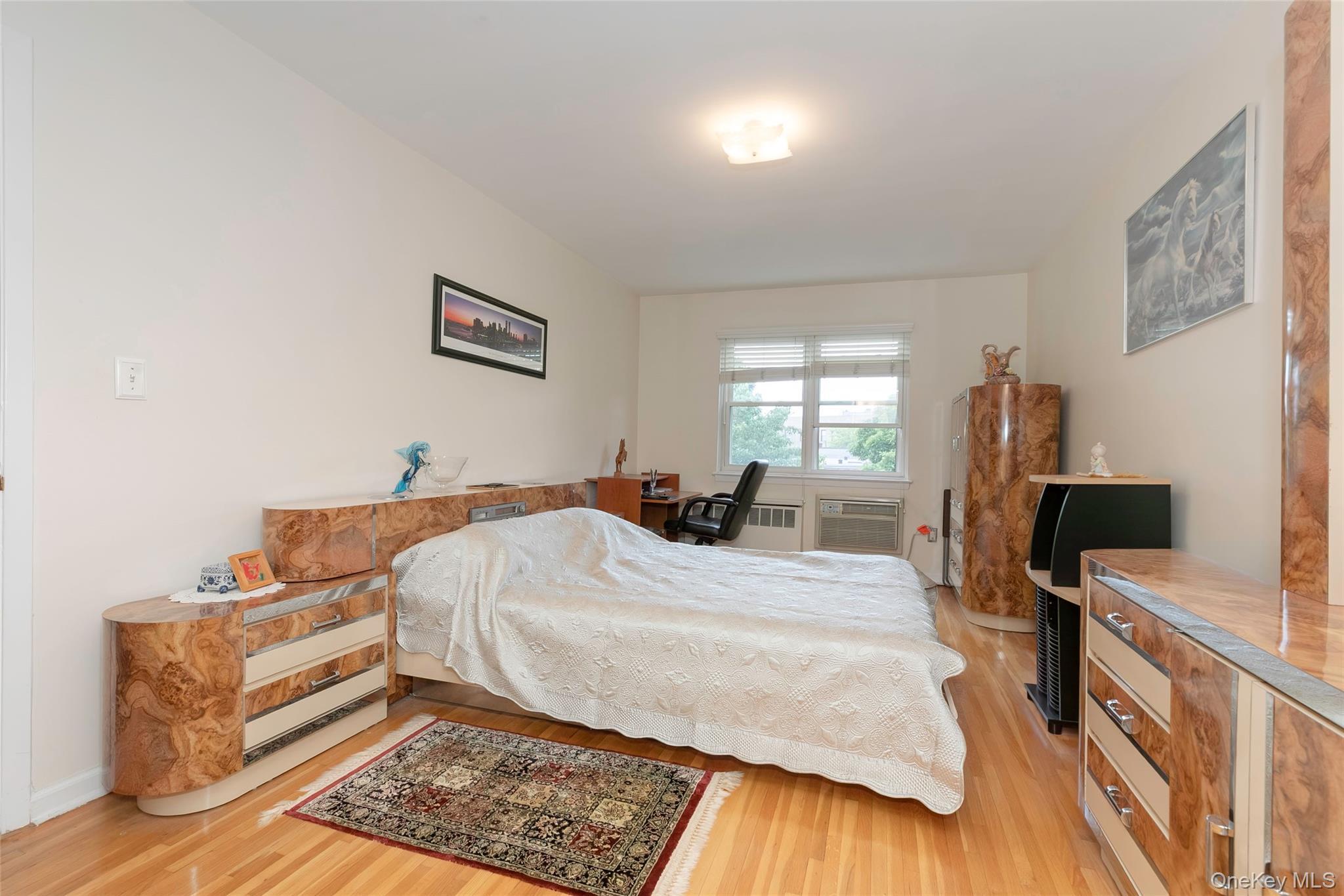 Single Family Neill  Bronx, NY 10462, MLS-1004688-19