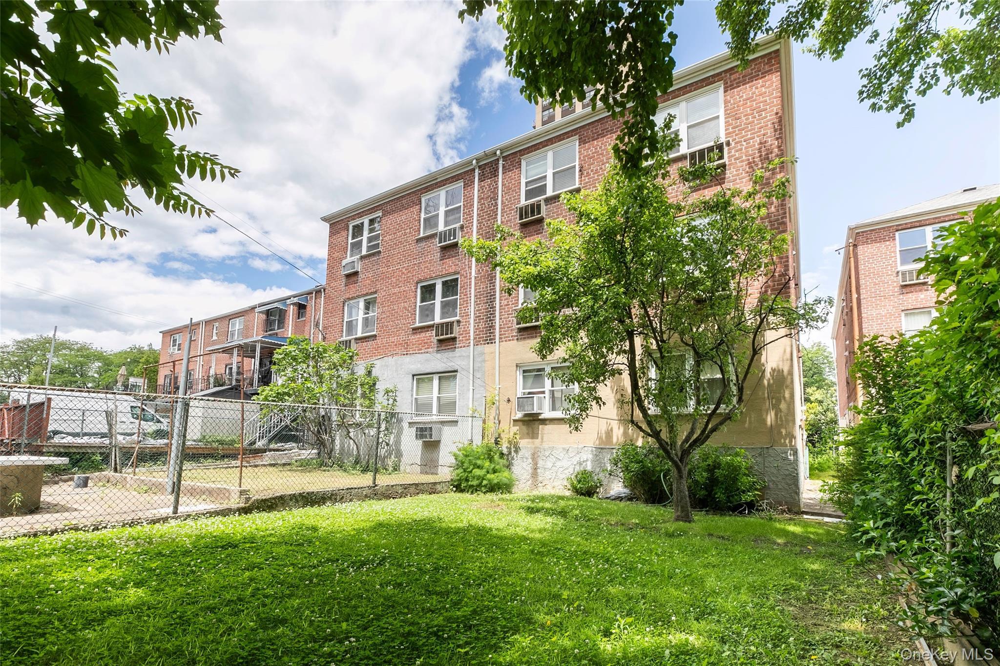 Single Family Neill  Bronx, NY 10462, MLS-1004688-29