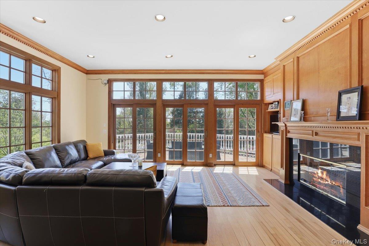 Single Family Israel Townsend Hill Westchester County, NY 10504, MLS-1004695-16