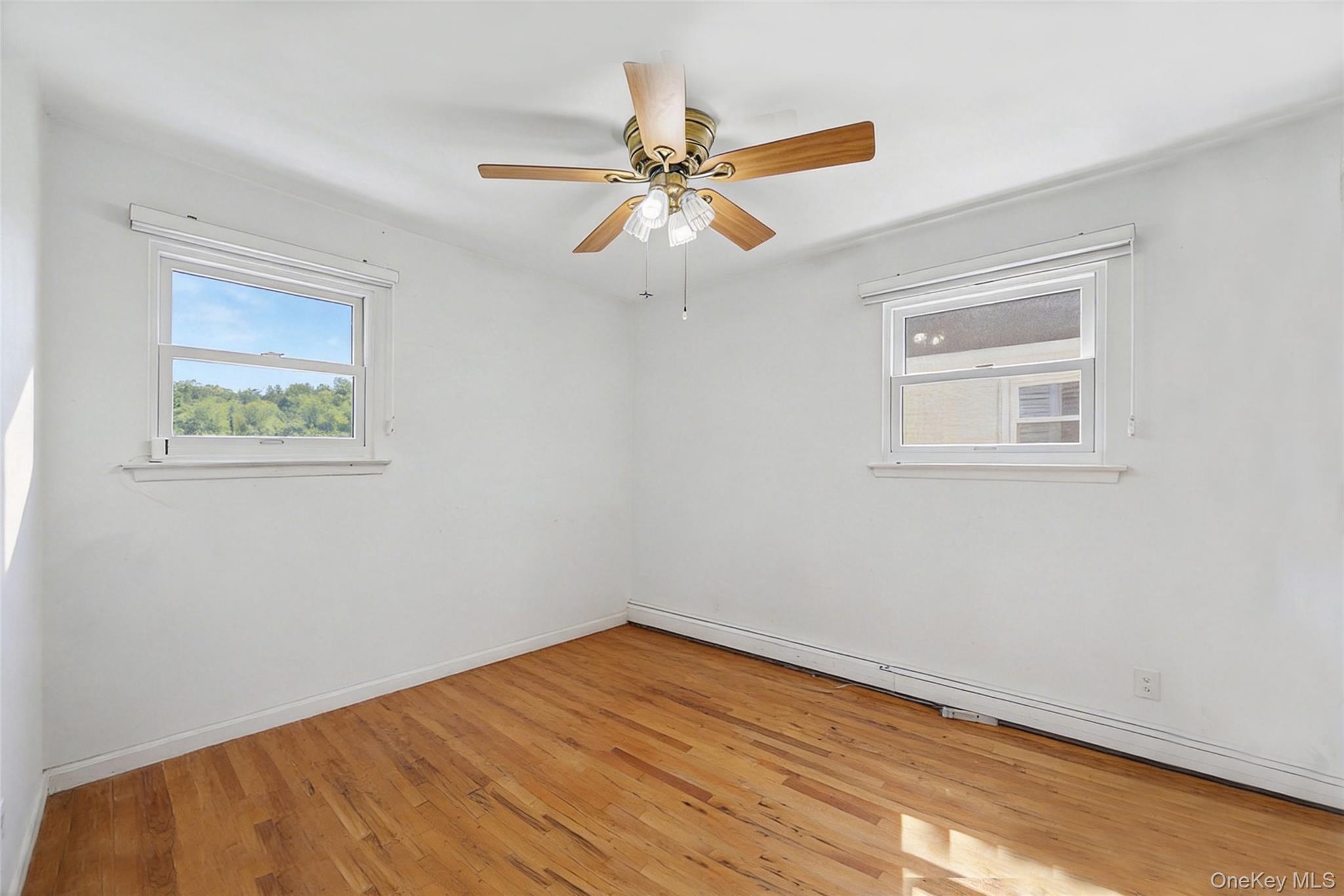 Single Family 255th Queens, NY 11363, MLS-1004699-11