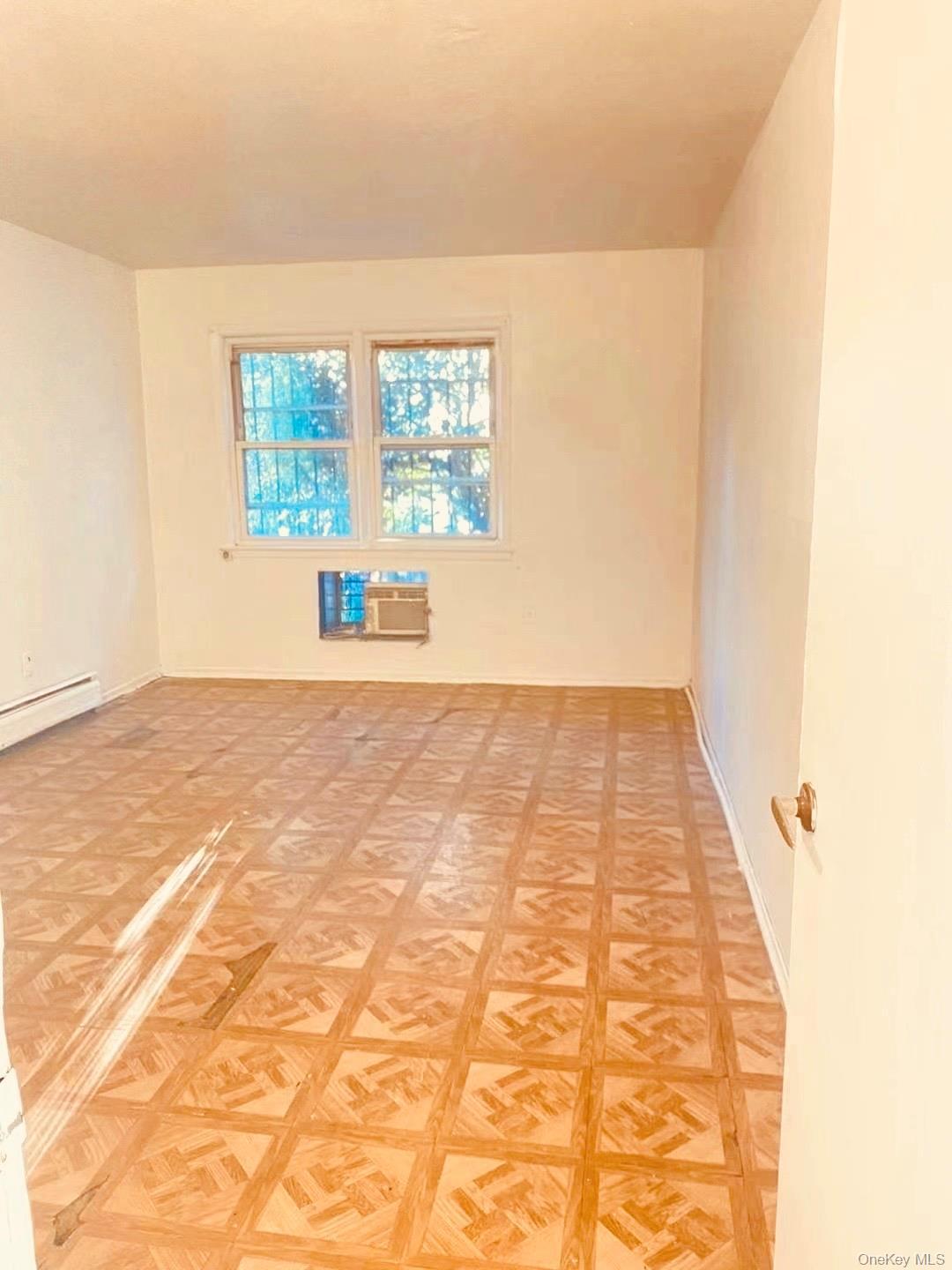 Single Family 111th Street Queens, NY 11368, MLS-1004706-6