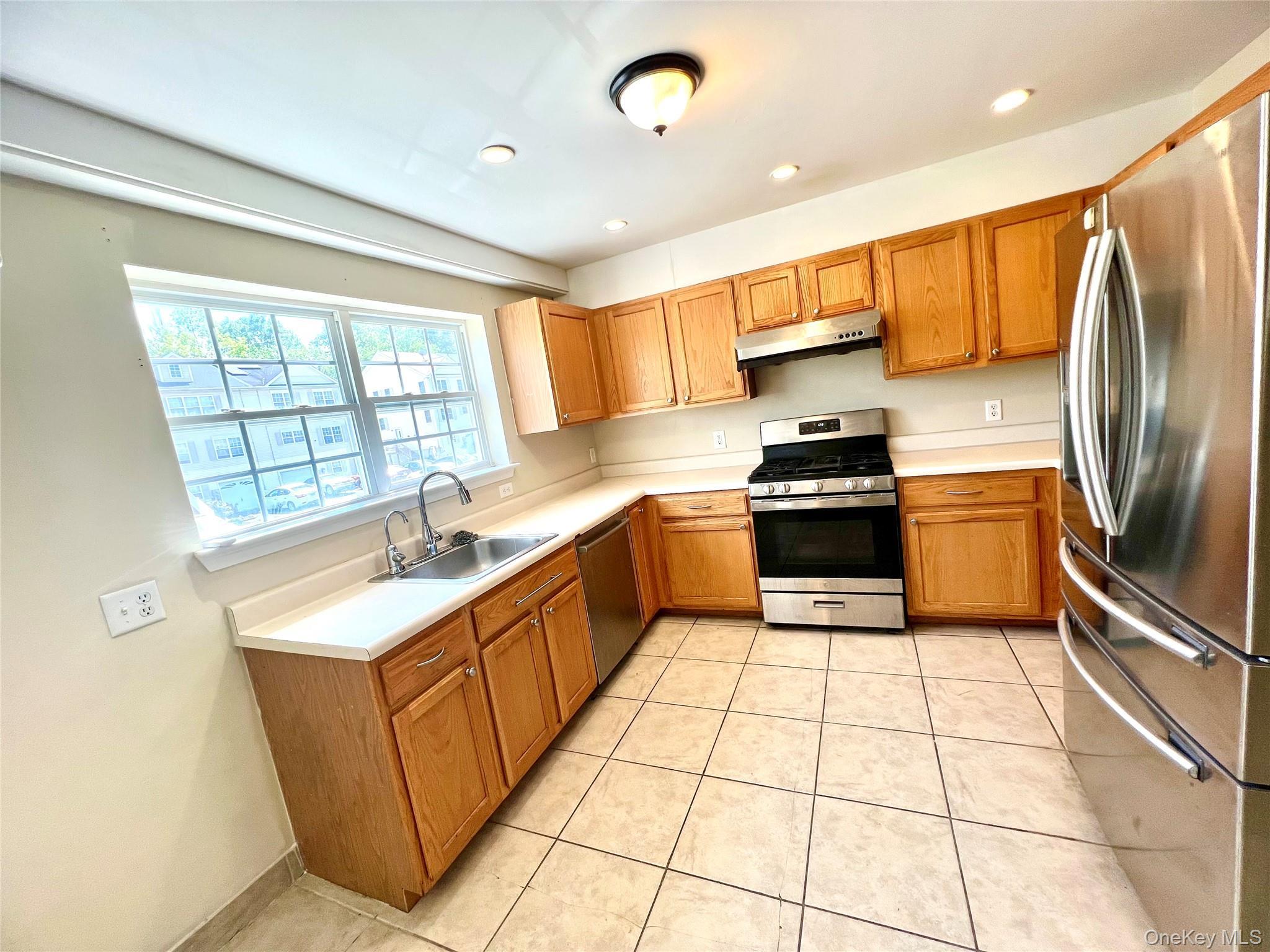 Single Family Peach Place Orange County, NY 10940, MLS-1004718-13