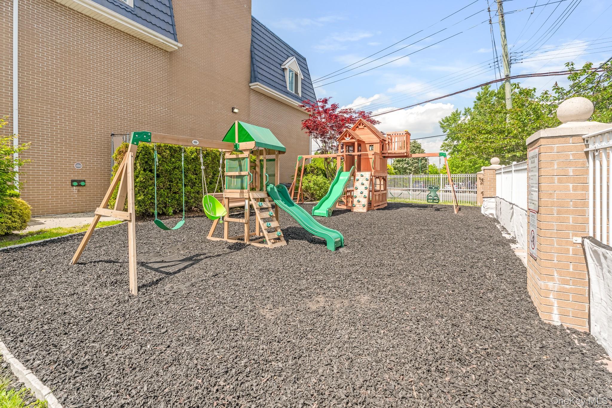Condo Royce Street Brooklyn, NY 11234, MLS-1004747-24