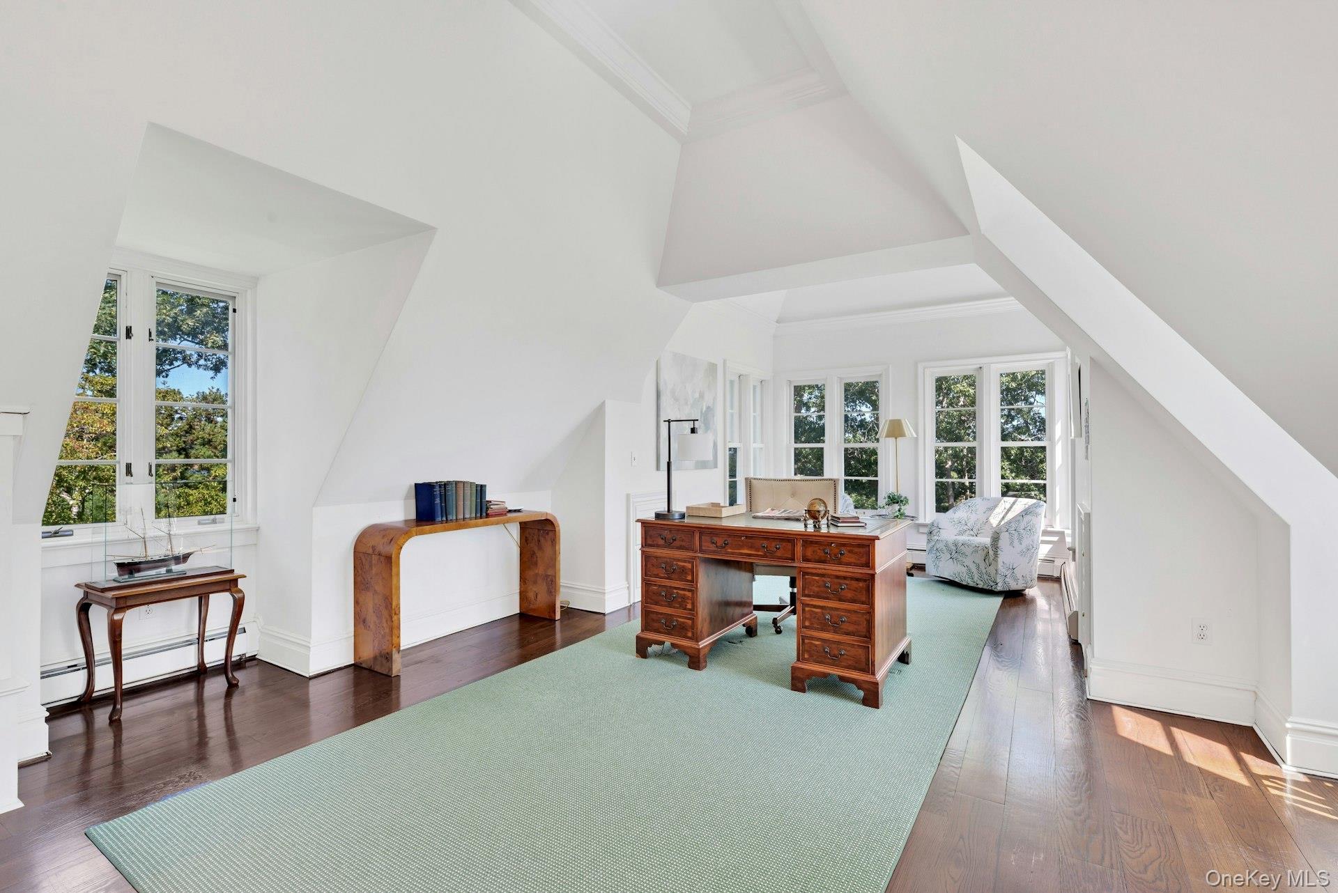 Single Family Niamogue Lane  Suffolk County, NY 11959, MLS-1004768-38
