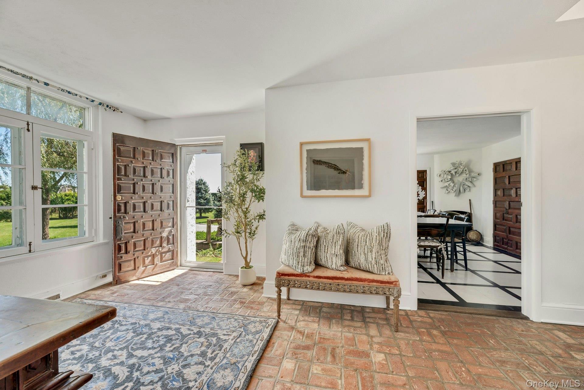 Single Family Niamogue Lane  Suffolk County, NY 11959, MLS-1004768-9