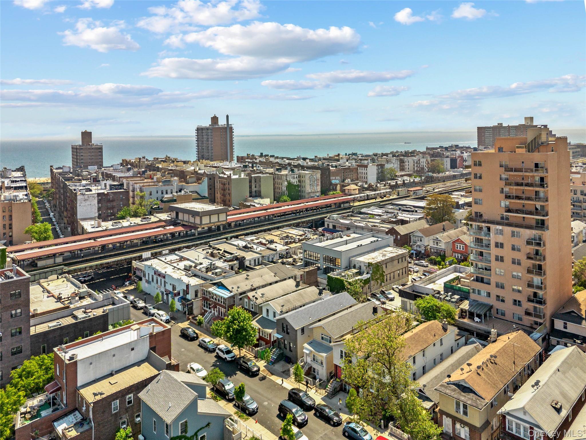 Single Family Brighton 7th  Brooklyn, NY 11235, MLS-1004769-18