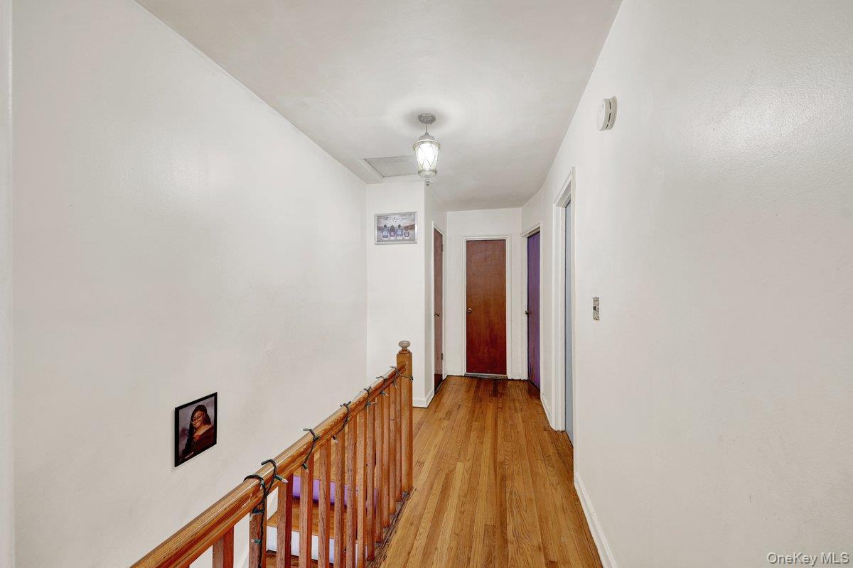 Single Family Monticello  Bronx, NY 10466, MLS-1004778-13