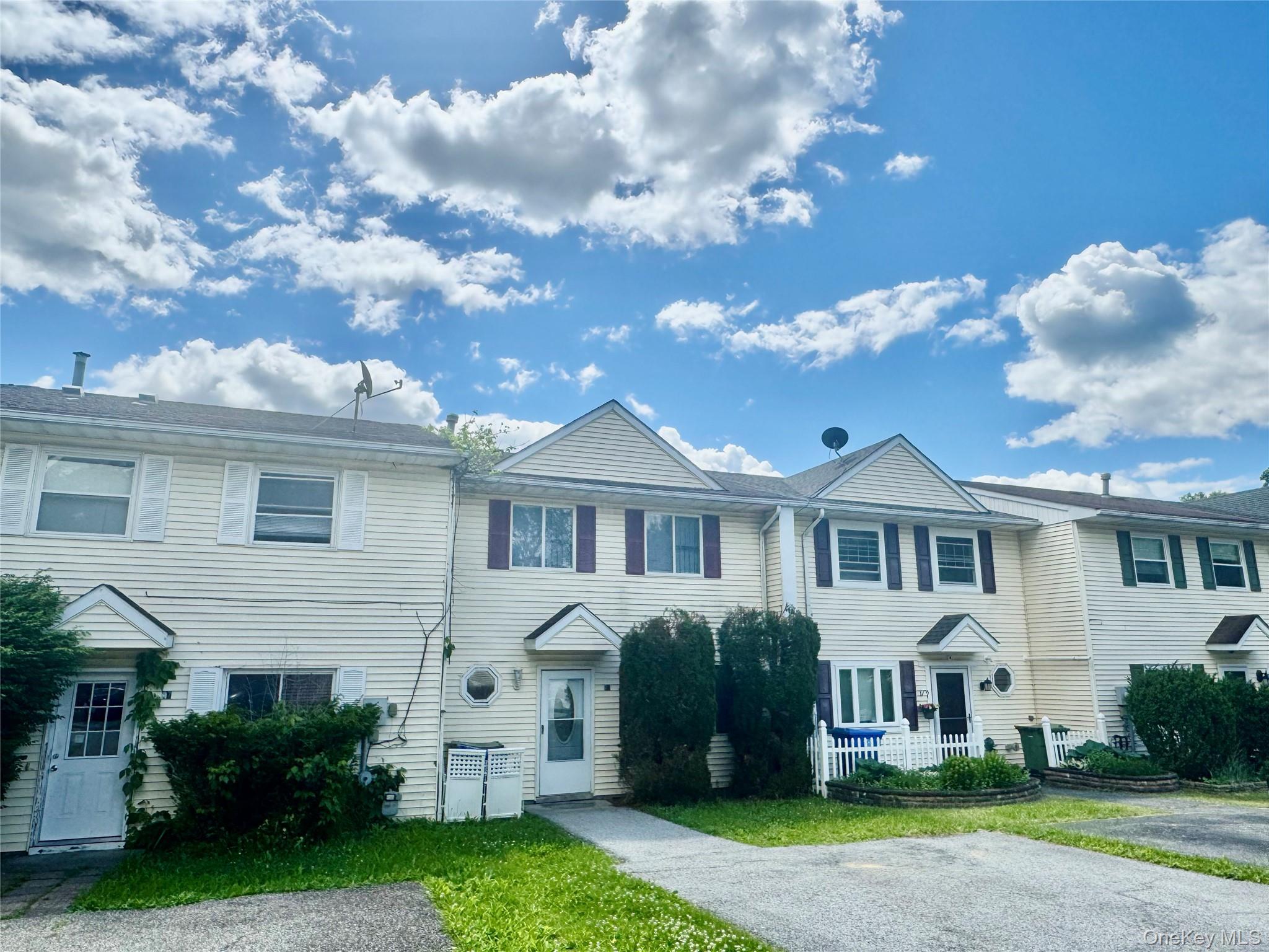 Single Family Cedar Orange County, NY 10940, MLS-1004789-2