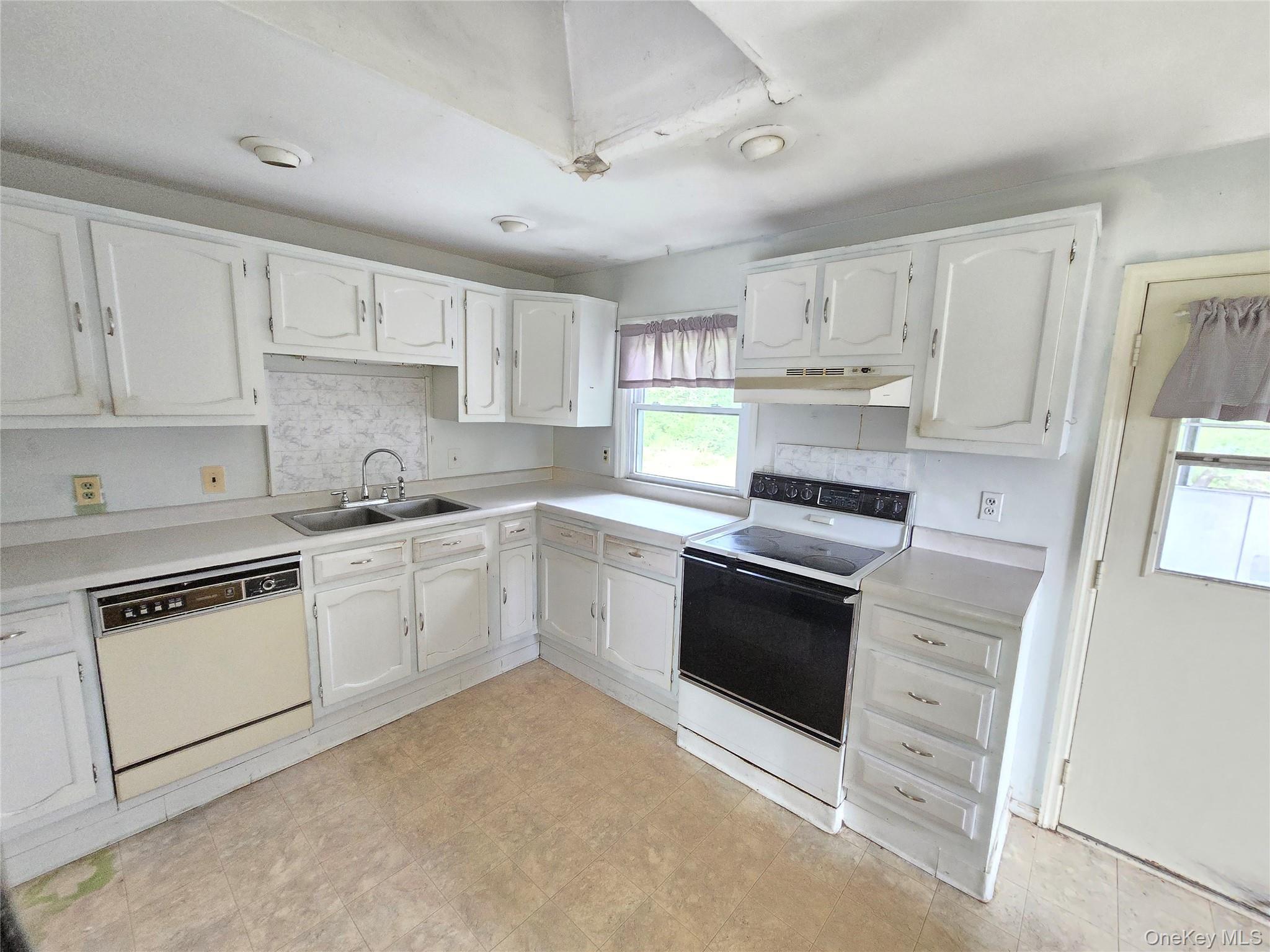 Single Family State Route 32 Ulster County, NY 12589, MLS-1004814-4